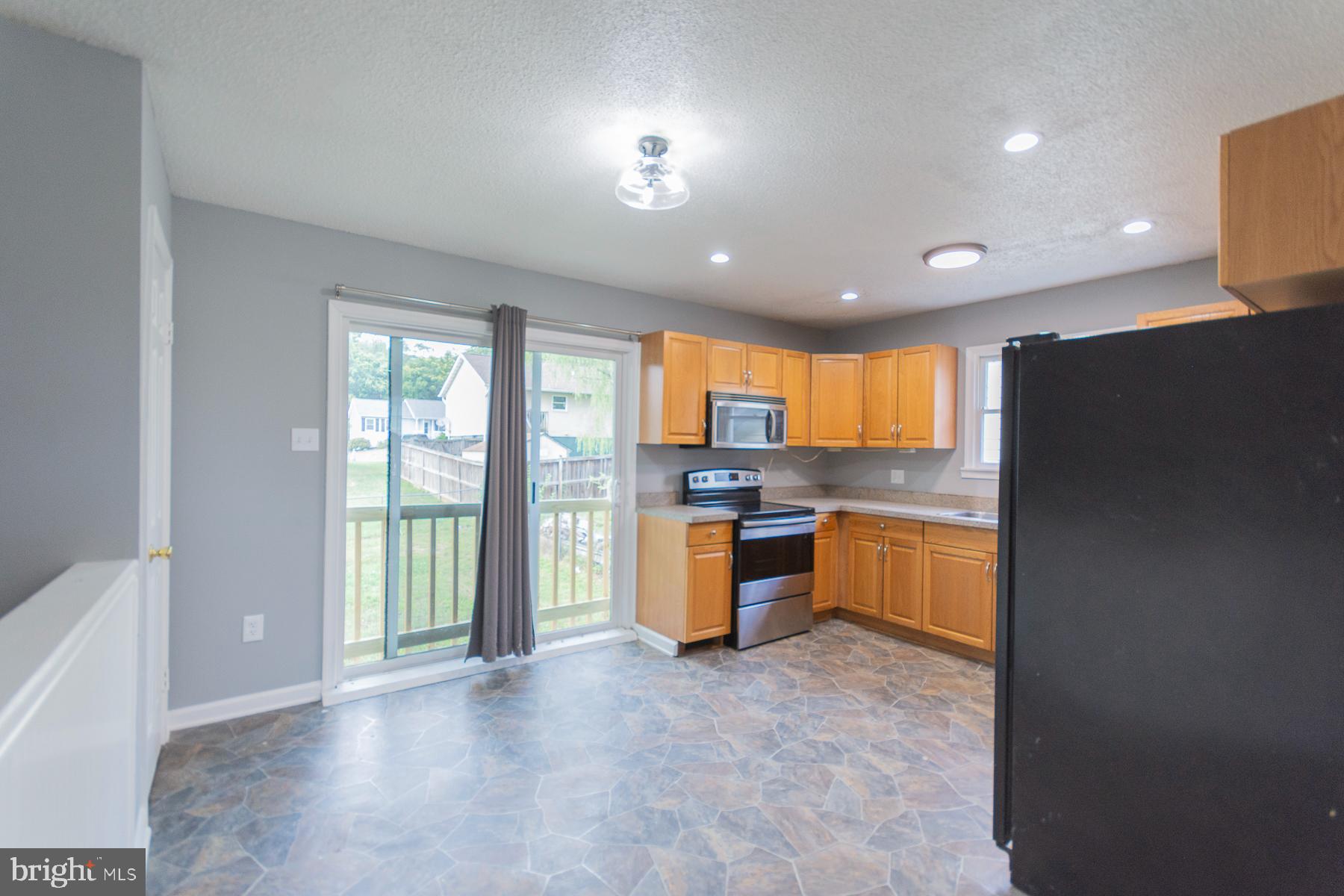 PATRICK HENRY ESTATES - Residential