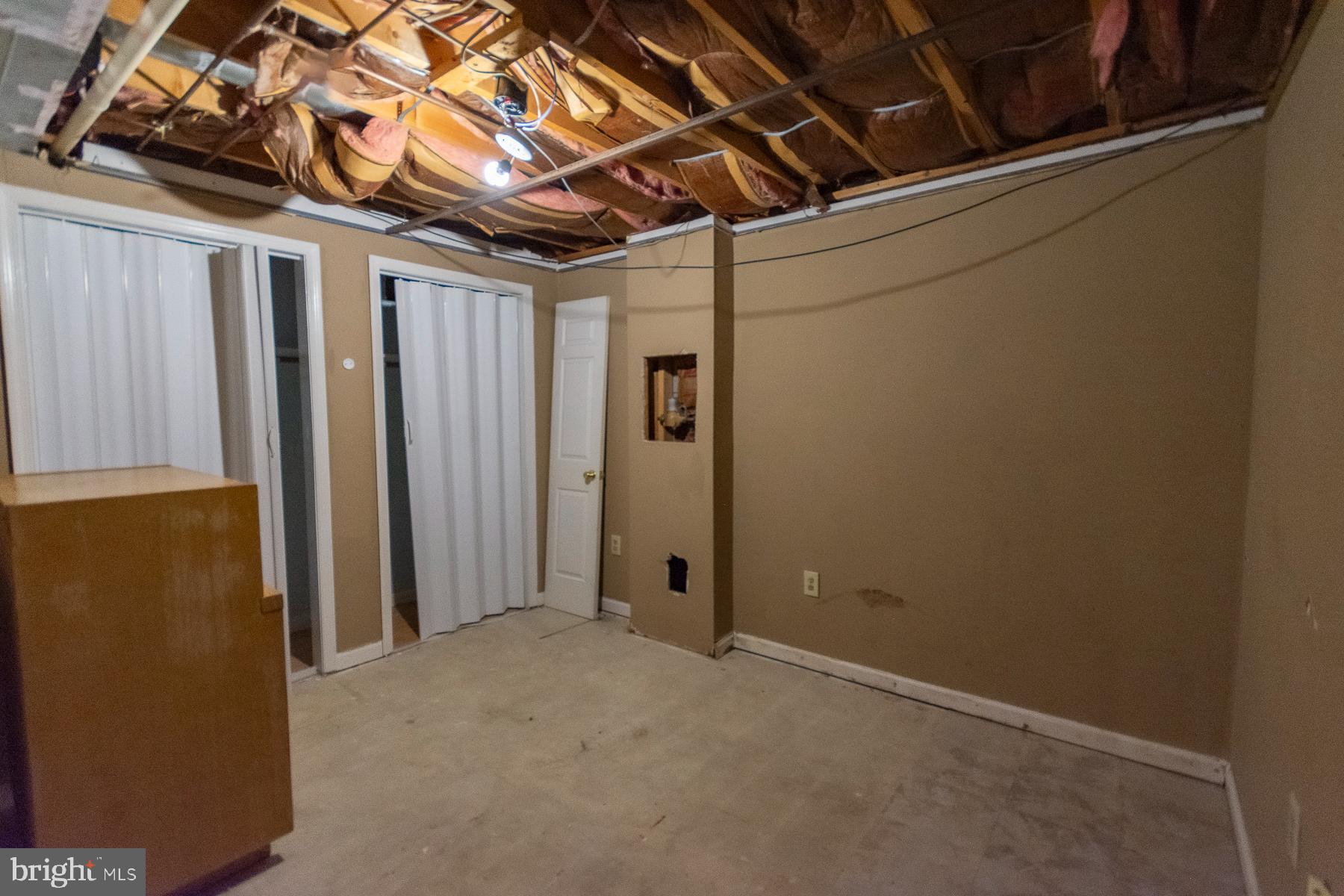 PATRICK HENRY ESTATES - Residential