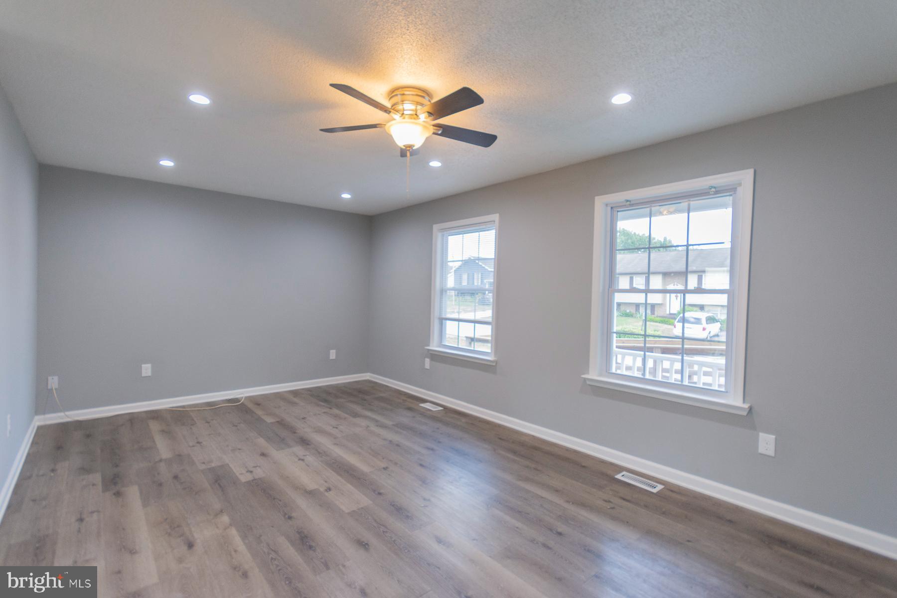 PATRICK HENRY ESTATES - Residential