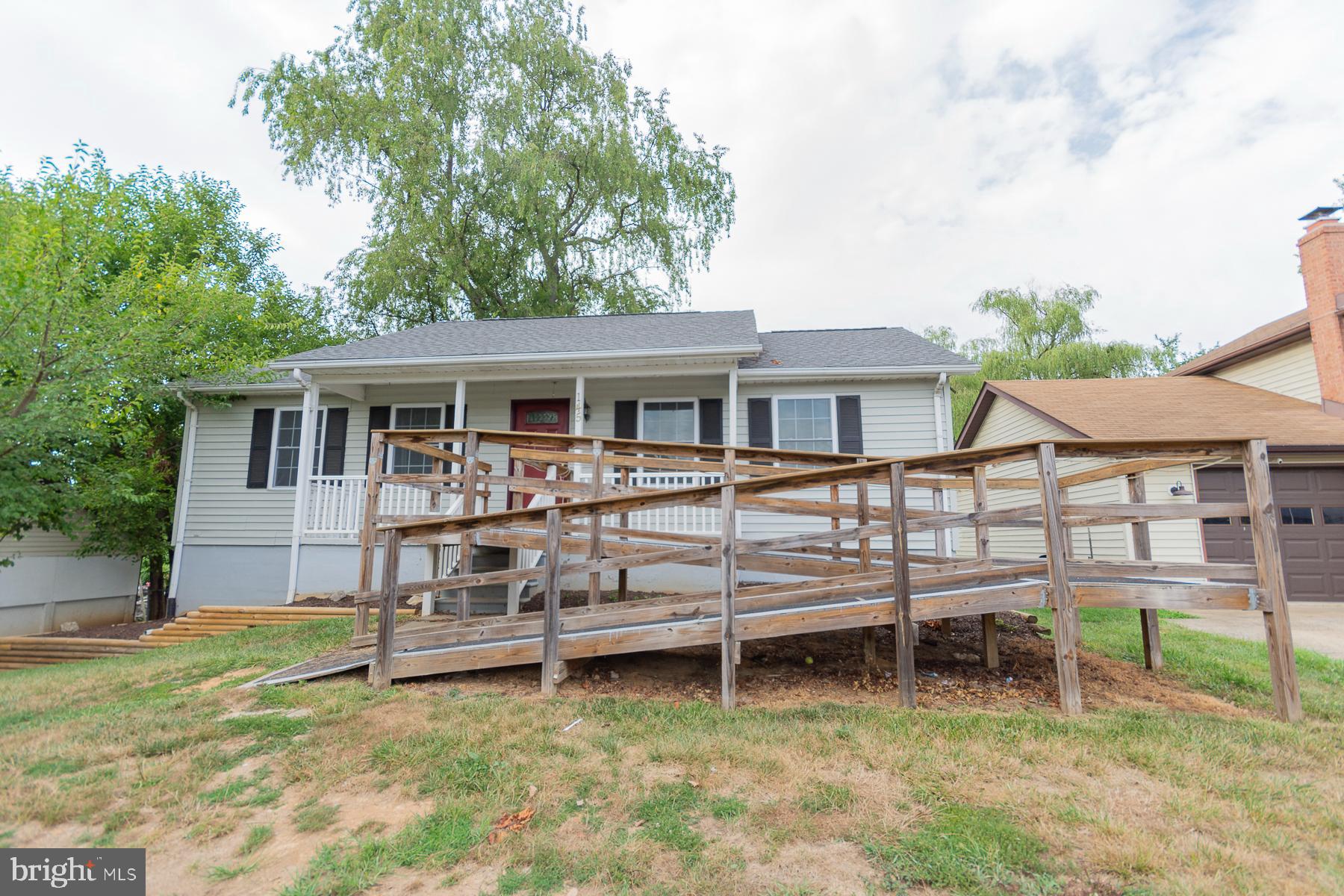 PATRICK HENRY ESTATES - Residential