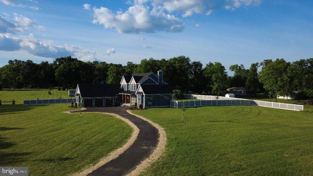 11 MAPLE HILL LANE