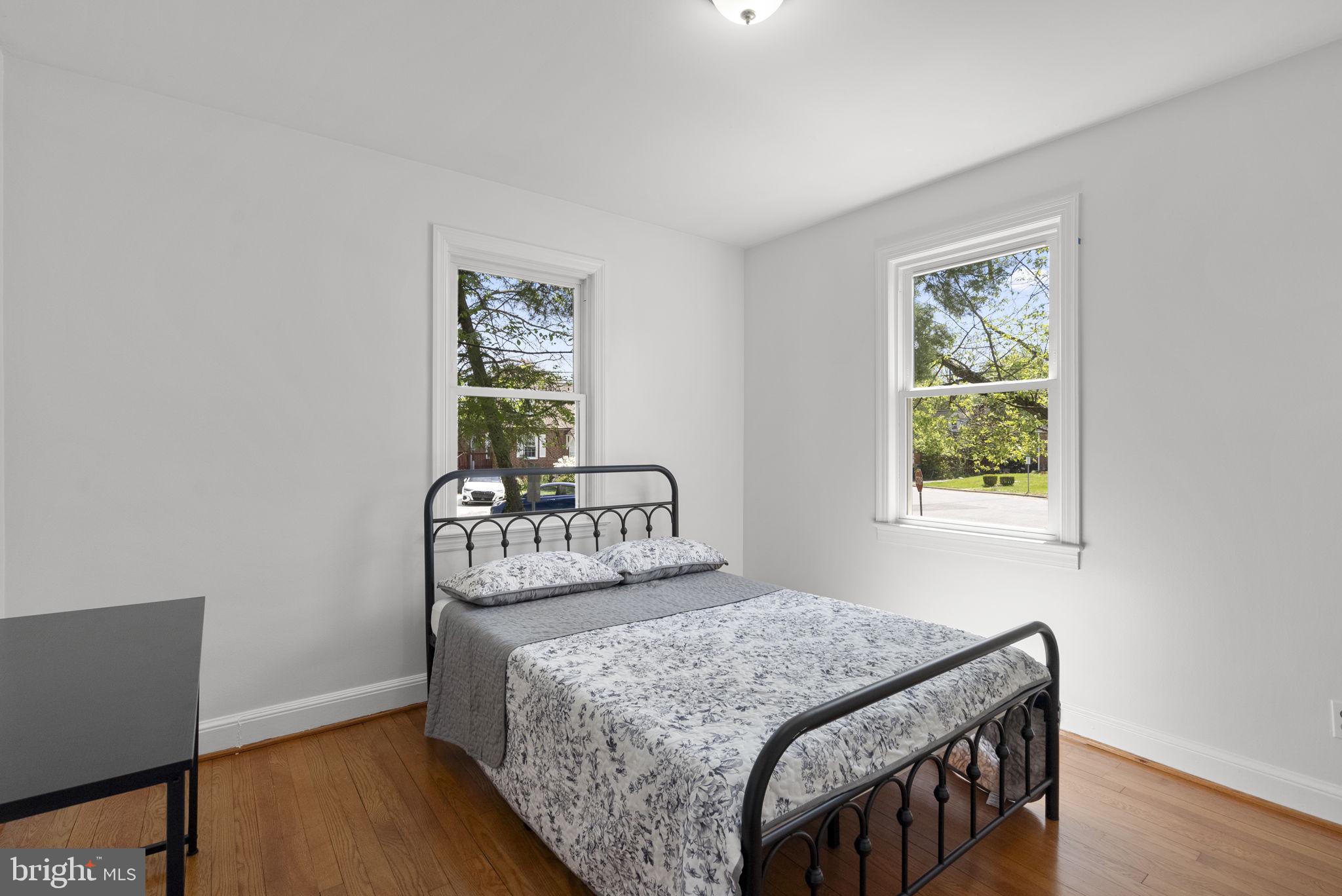 OAK SPRINGS - Residential