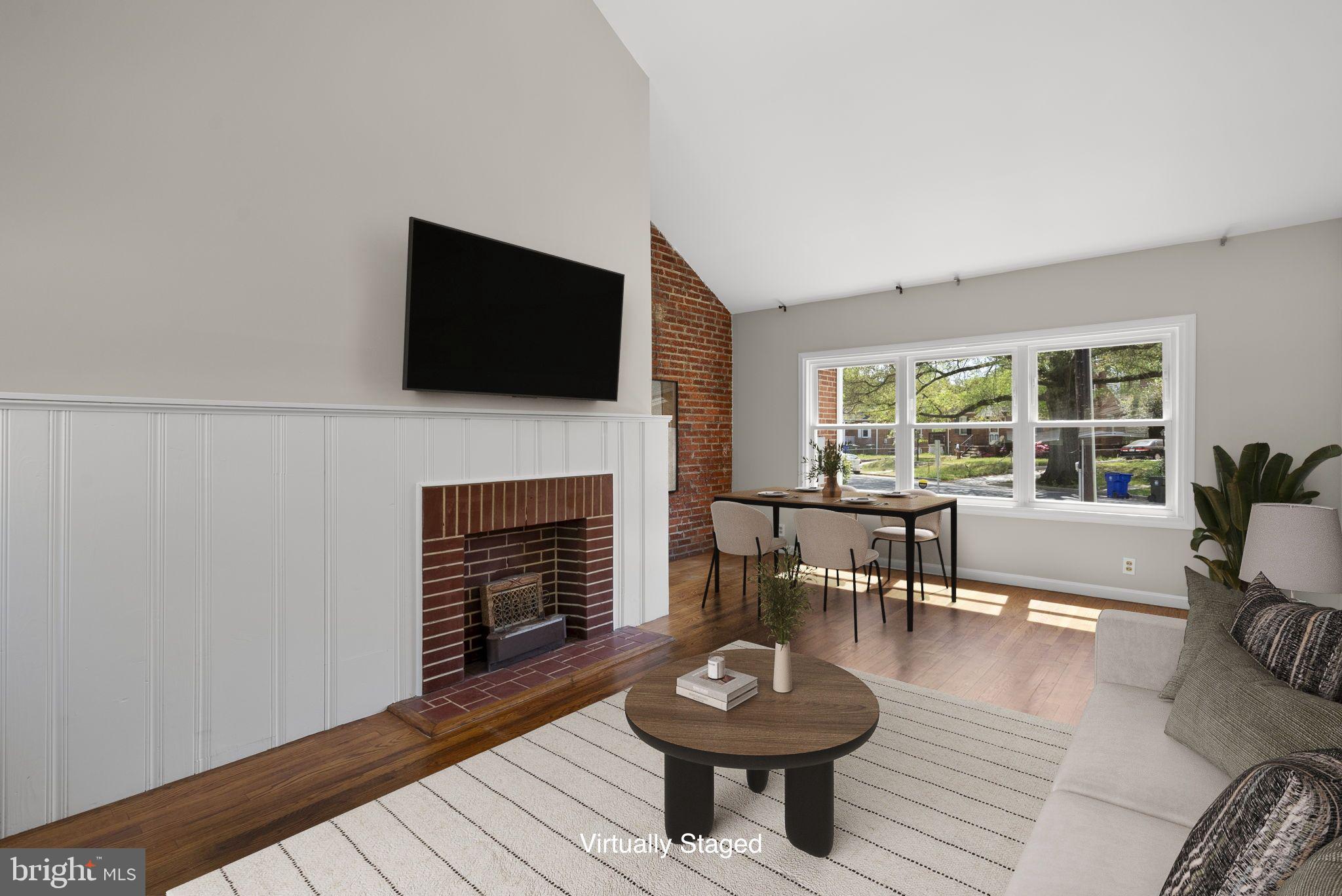 OAK SPRINGS - Residential