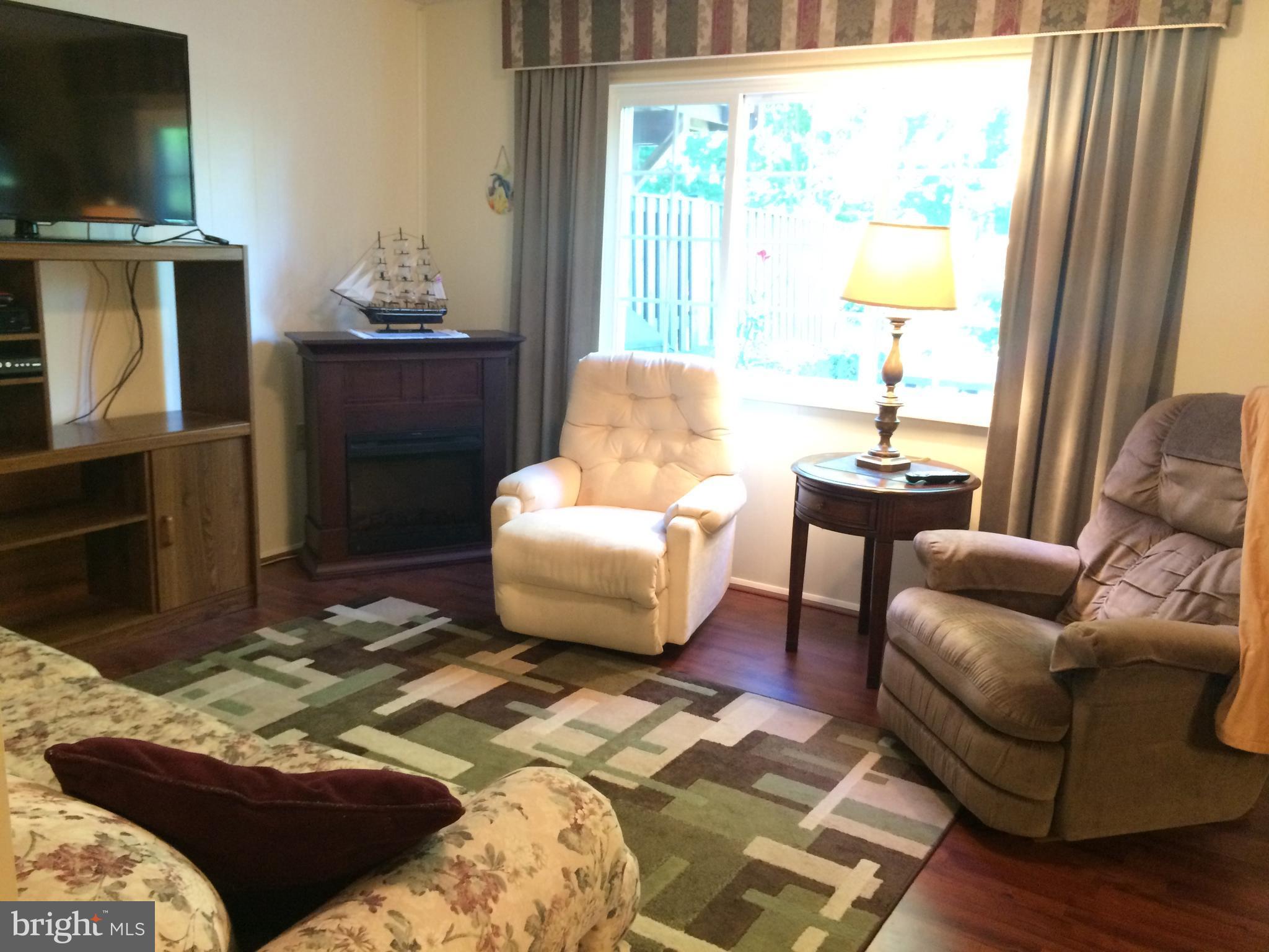 NEWINGTON FOREST - Residential