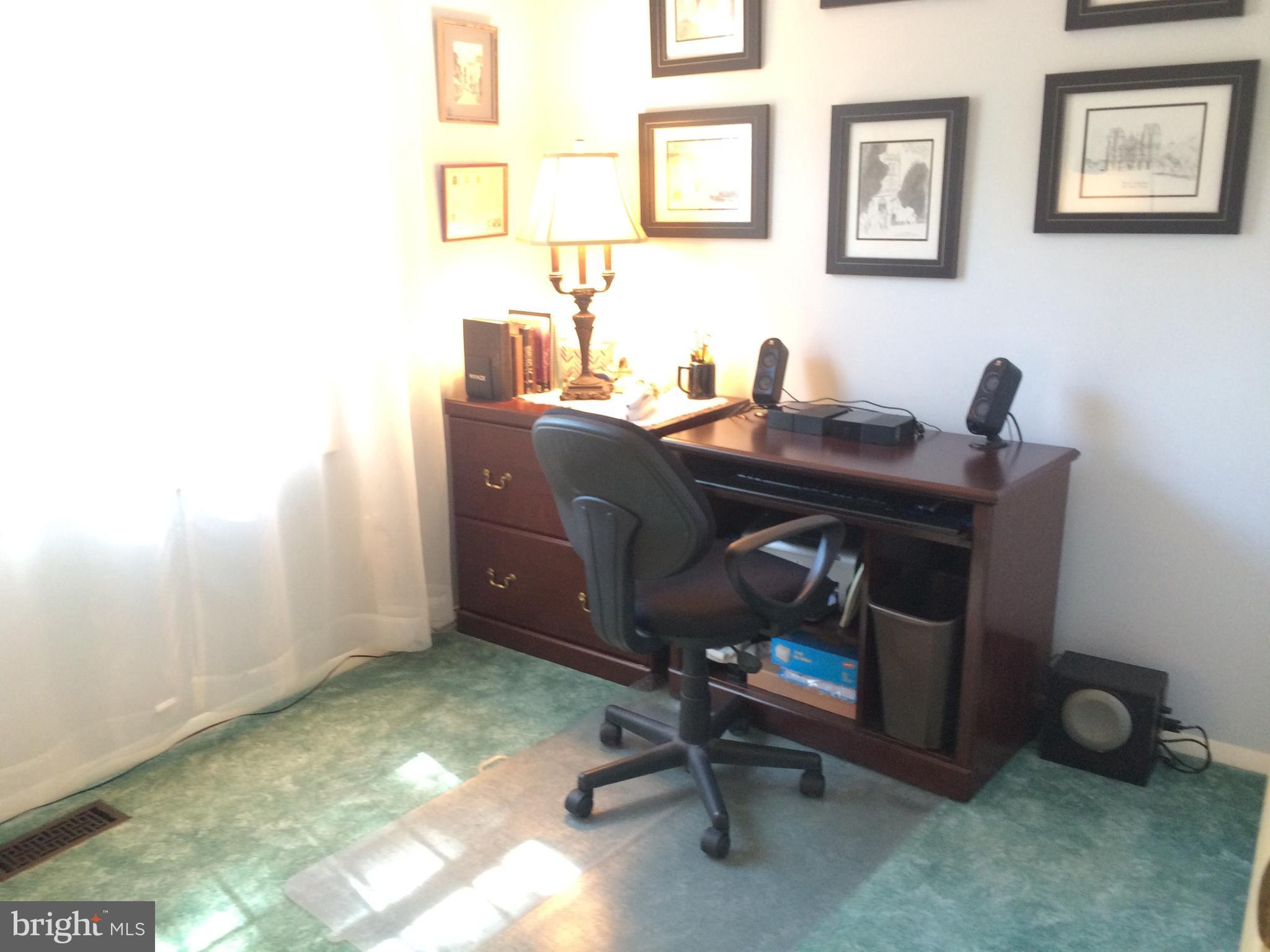 NEWINGTON FOREST - Residential