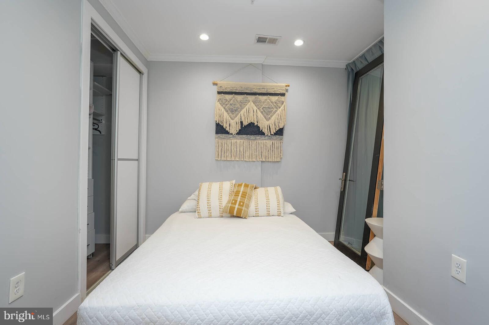 COLUMBIA HEIGHTS - Residential