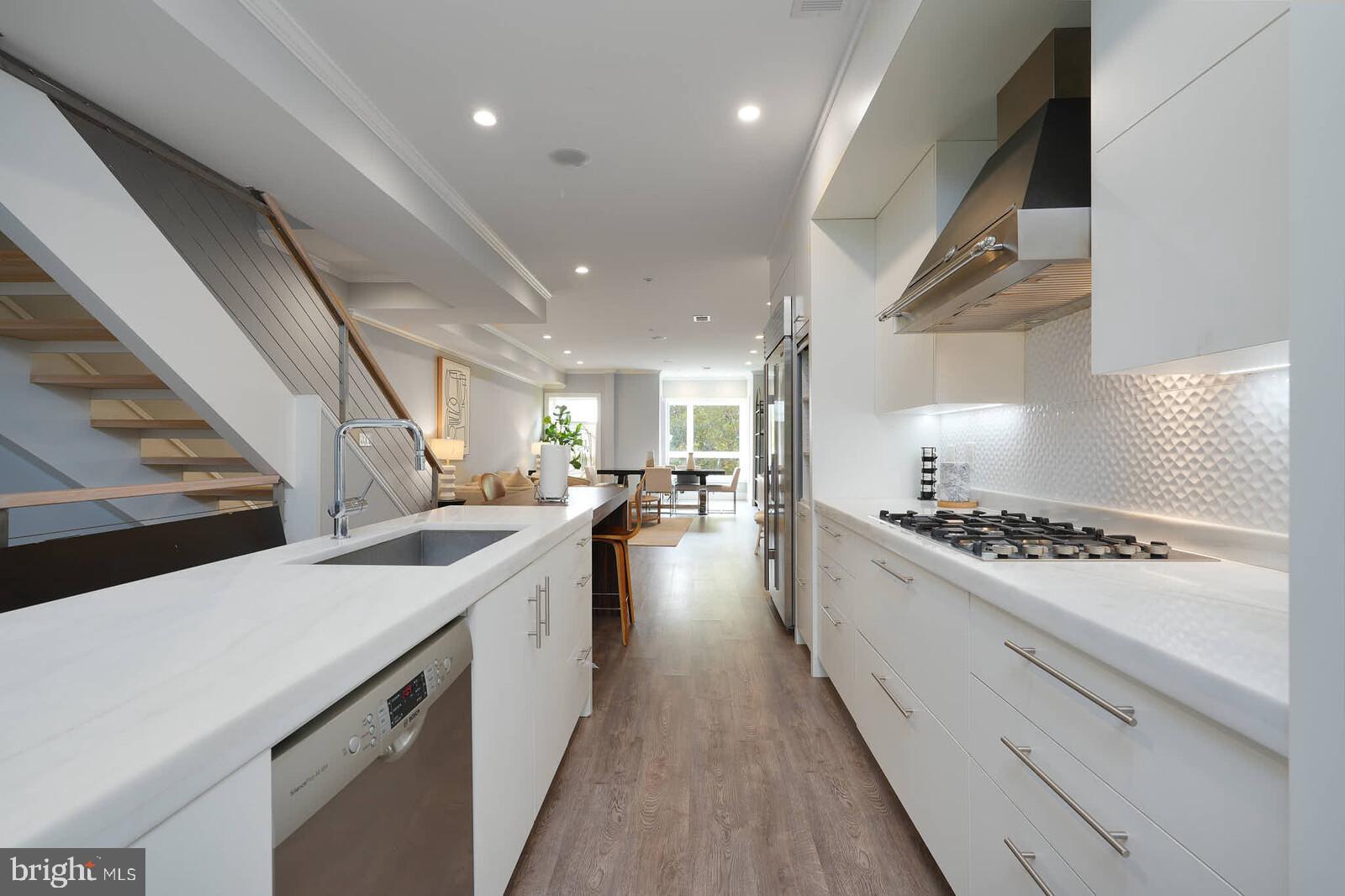 COLUMBIA HEIGHTS - Residential