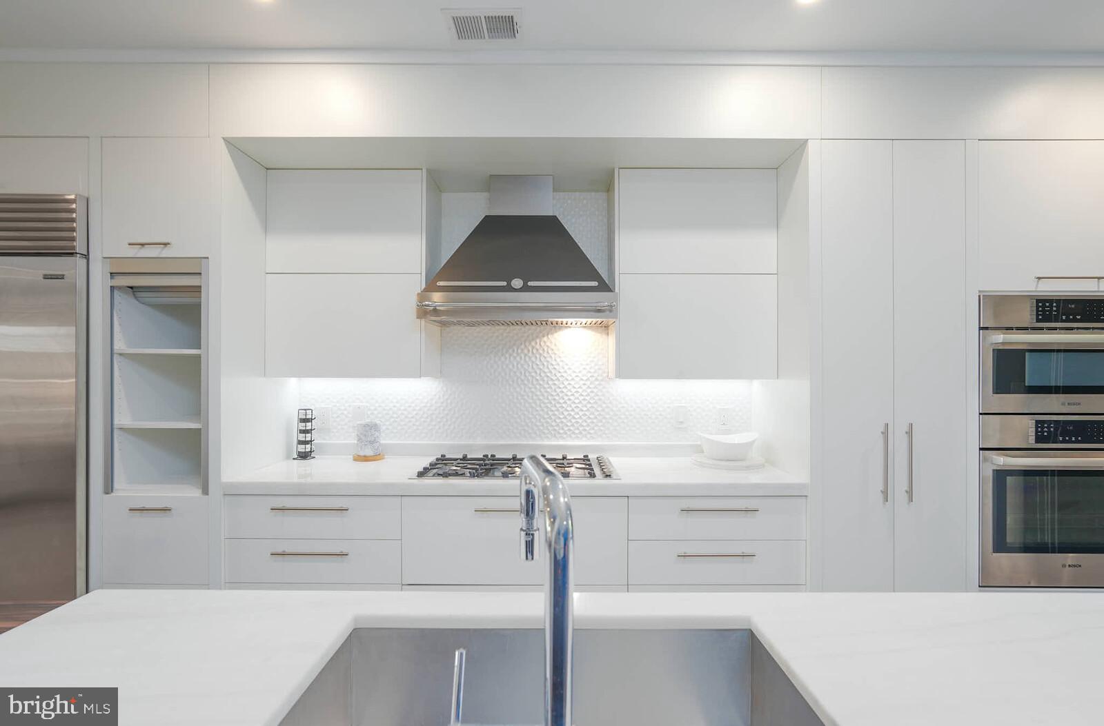 COLUMBIA HEIGHTS - Residential