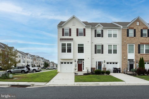 Townhouse For Sale - 645 Heathland Trl Trl<br/> ABERDEEN, MD 21001