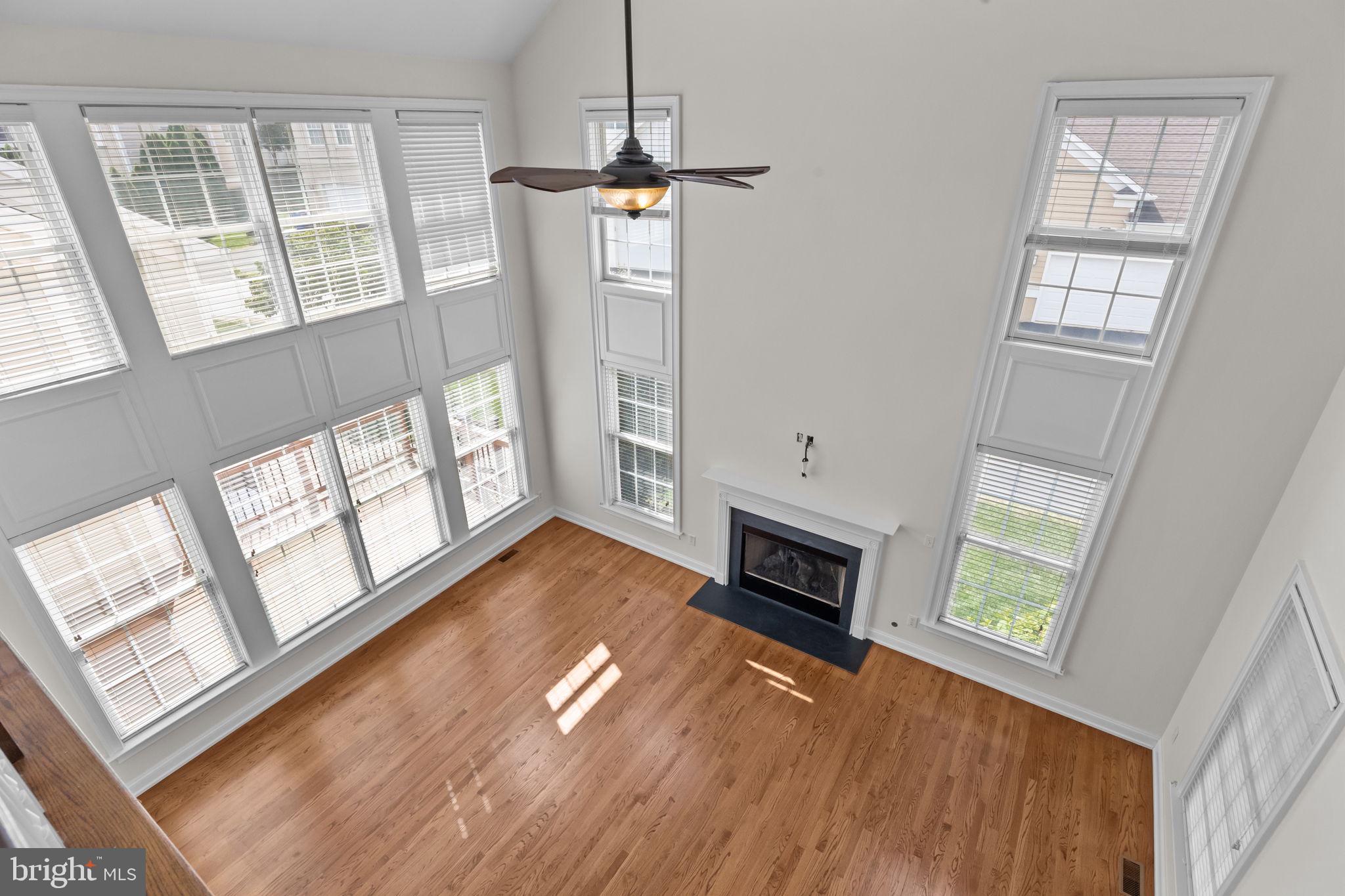 WOODMONT - Residential