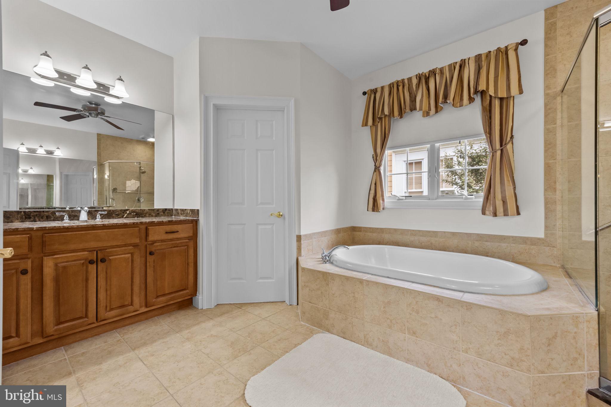 WOODMONT - Residential