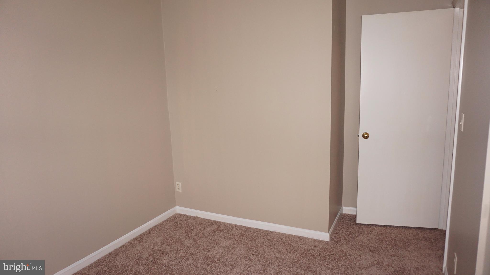 STAFFORD OAKS - Residential Lease