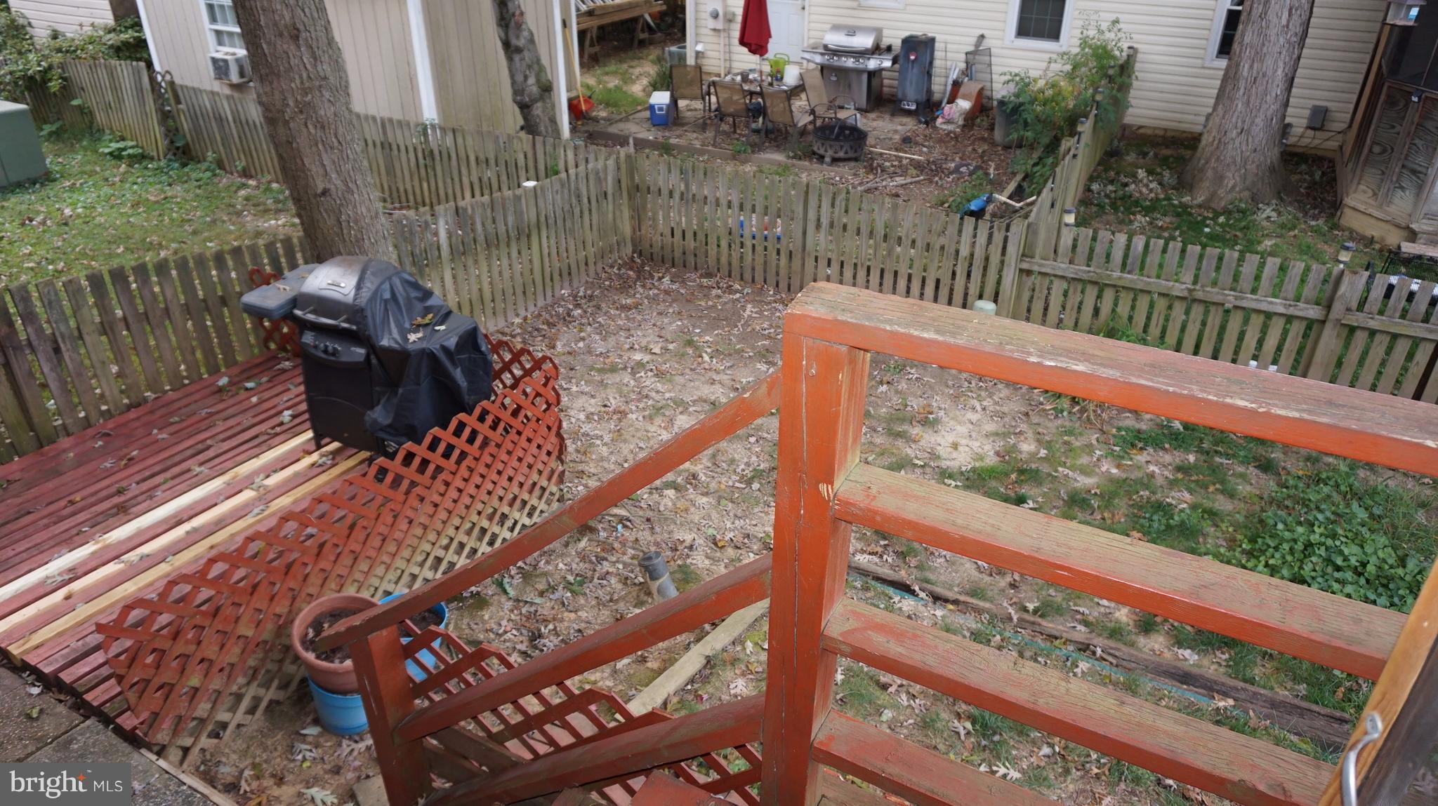 STAFFORD OAKS - Residential Lease