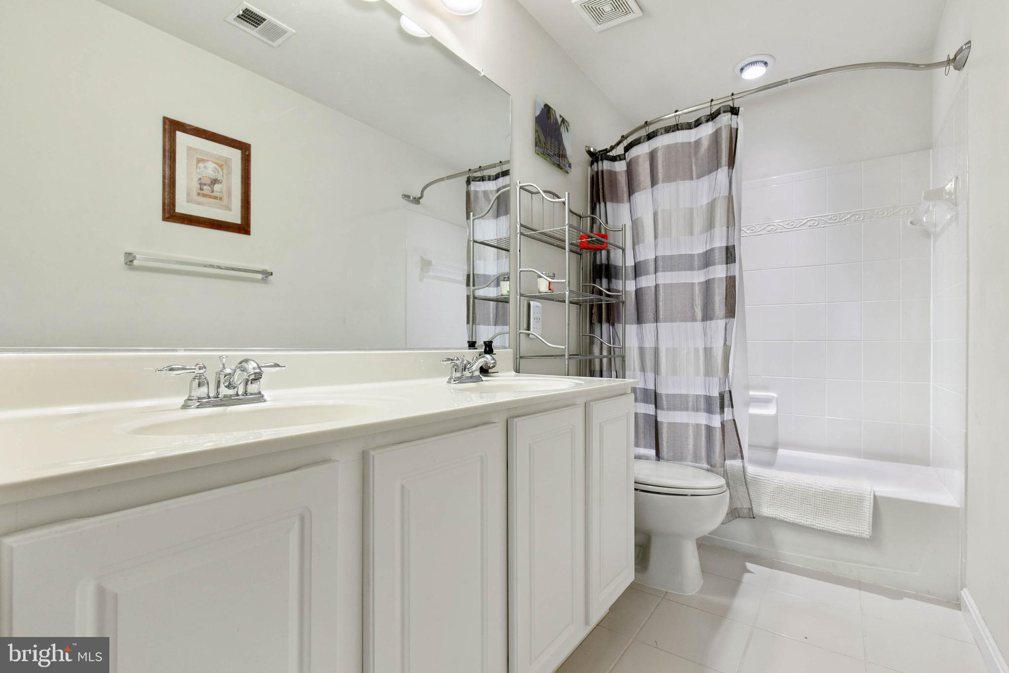 PORT POTOMAC - Residential