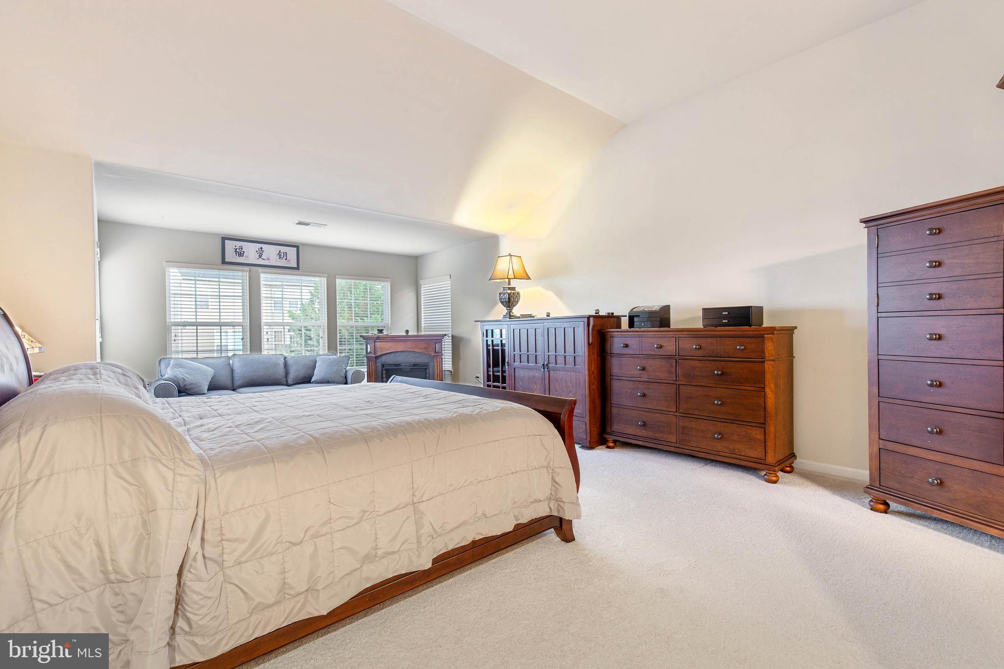 PORT POTOMAC - Residential