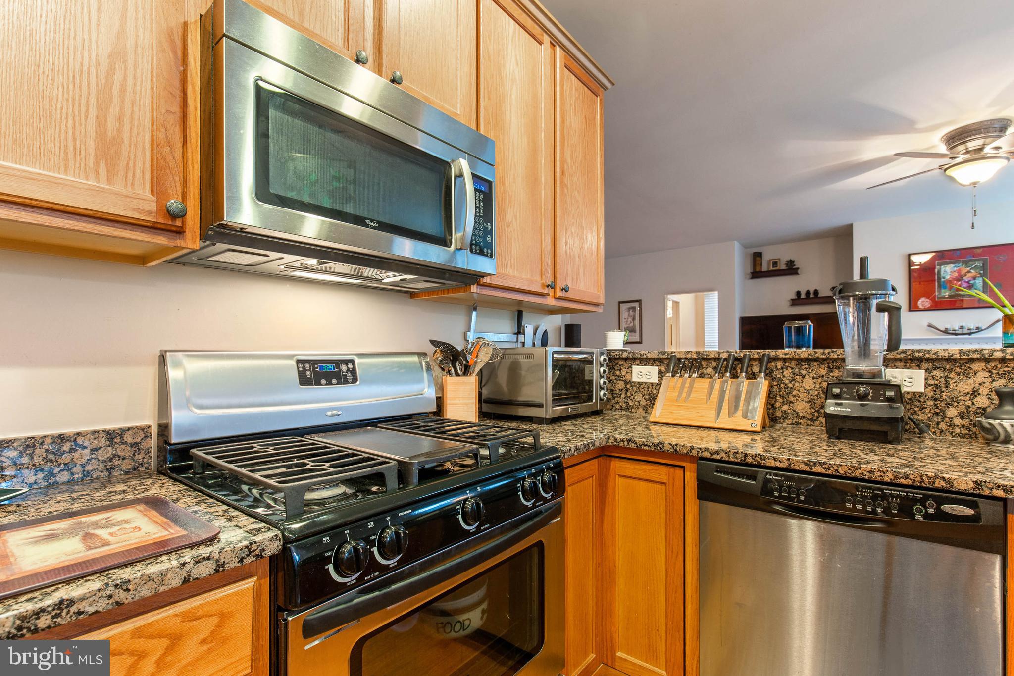 PORT POTOMAC - Residential