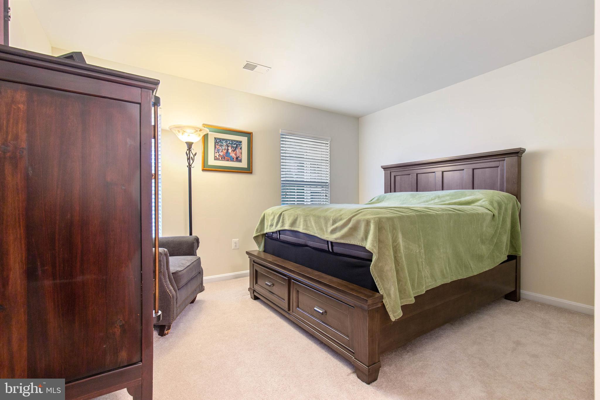 PORT POTOMAC - Residential