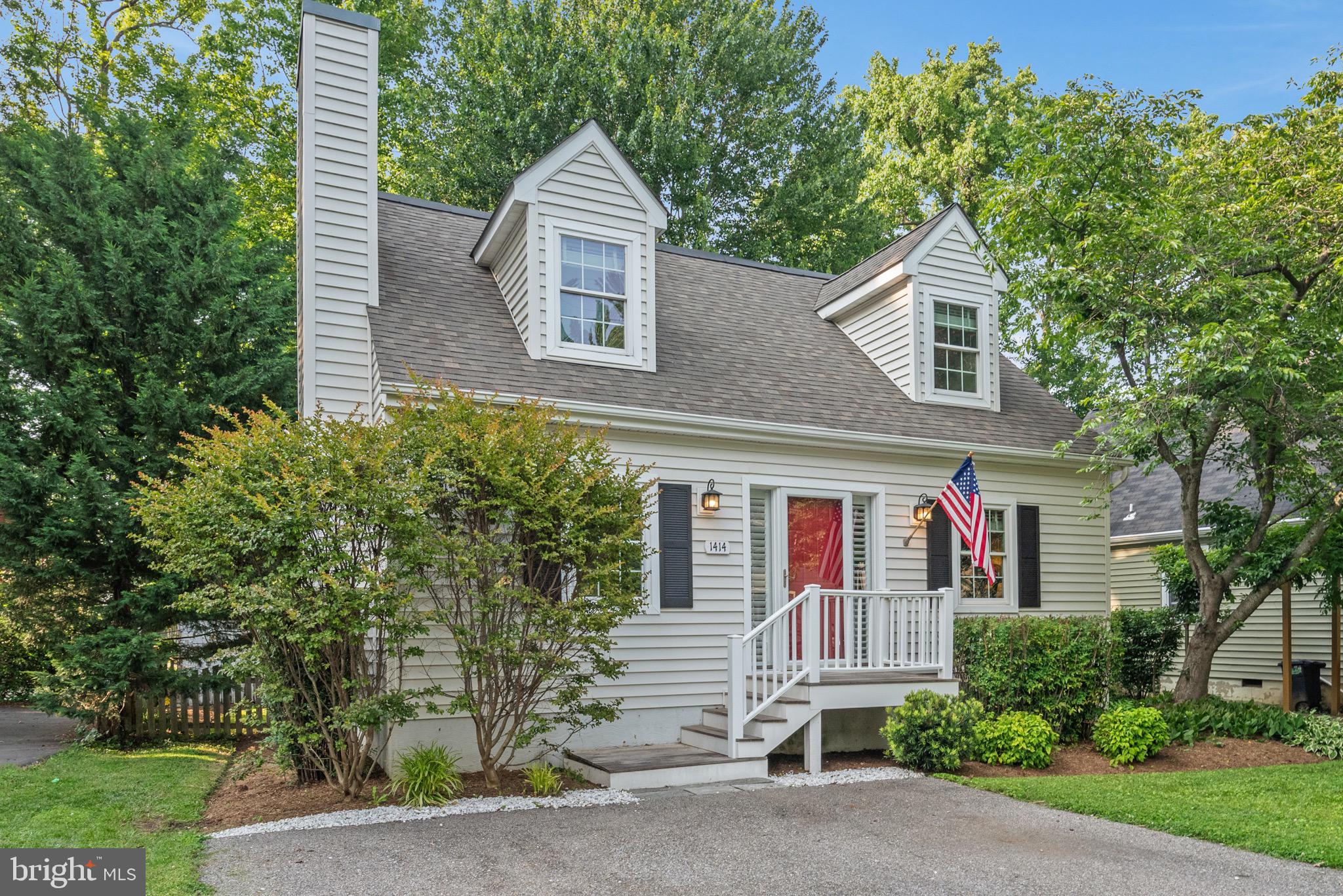 OPEN HOUSE Friday 5-7PM and Sunday 12PM-2PM. Professional interior photos coming soon - Adorable Cape Cod steps from the Chesapeake Bay and close proximity to Downtown Annapolis and the United States Naval Academy! This well maintained home features a first floor primary bedroom, an open layout with vaulted ceiling, hardwood floors, and a pretty gourmet kitchen with granite counters, stainless steel appliances (gas range), quality cabinetry and ample bar seating. The upper level includes 2 additional bedrooms and a full bathroom. Fenced-in backyard and deck - perfect for relaxing and summer nights! This is a wonderful water-privileged community in a great location featuring sandy beach, playgrounds, open space, boat ramps and slips. Hurry to this one and schedule your private tour today!