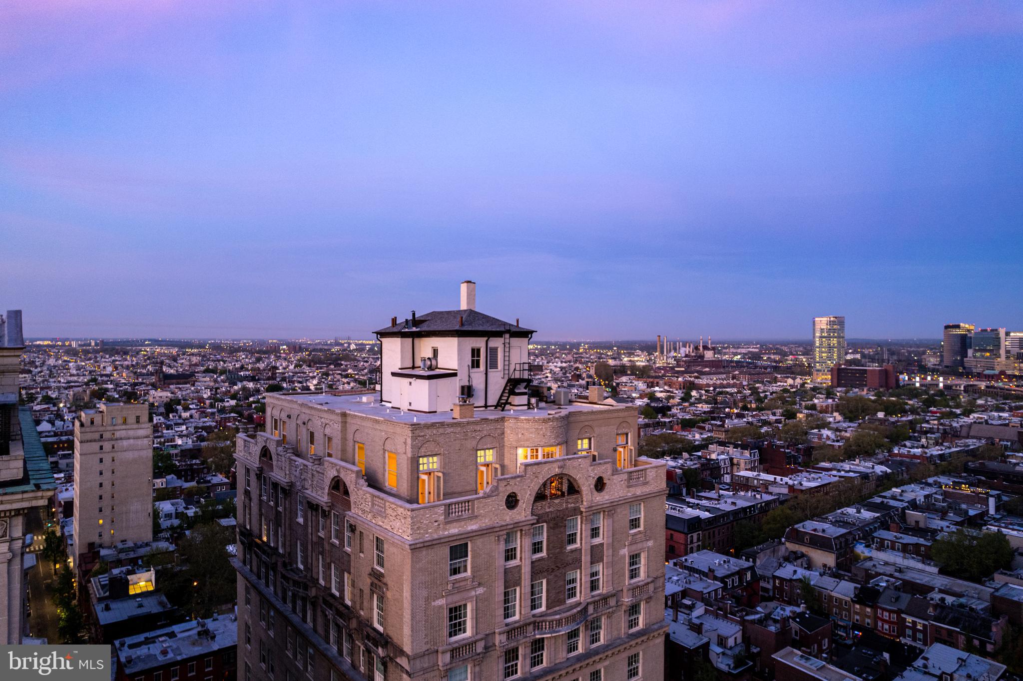 RITTENHOUSE SQUARE - Residential