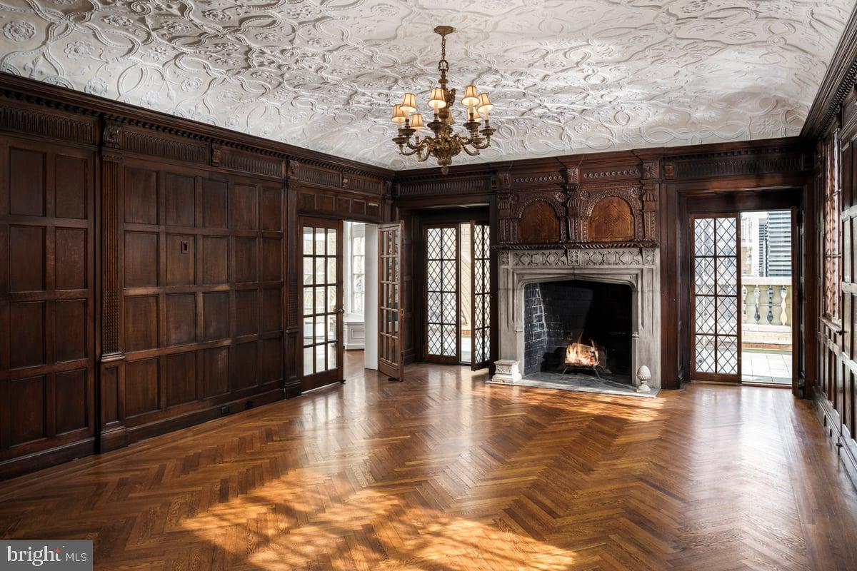 RITTENHOUSE SQUARE - Residential