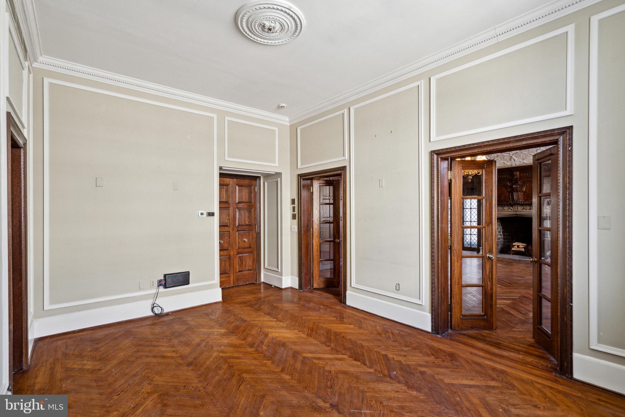 RITTENHOUSE SQUARE - Residential