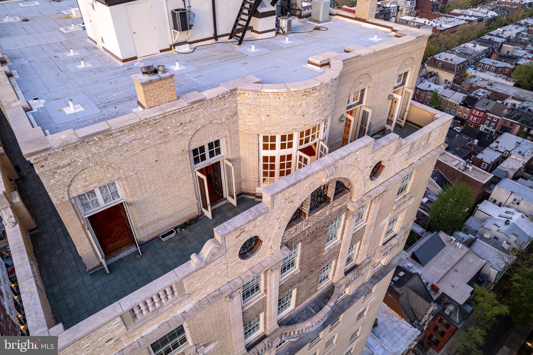 RITTENHOUSE SQUARE - Residential