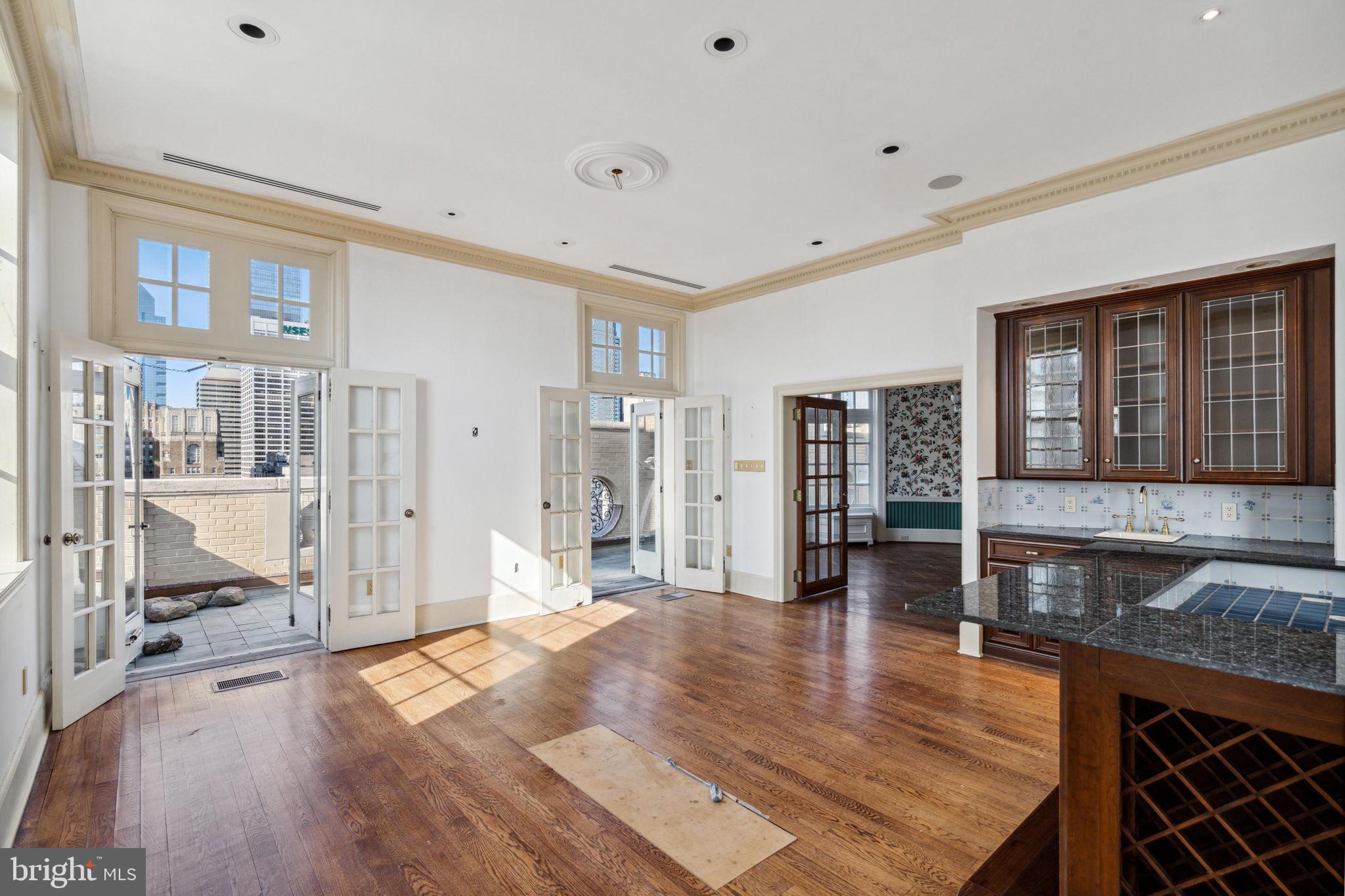 RITTENHOUSE SQUARE - Residential