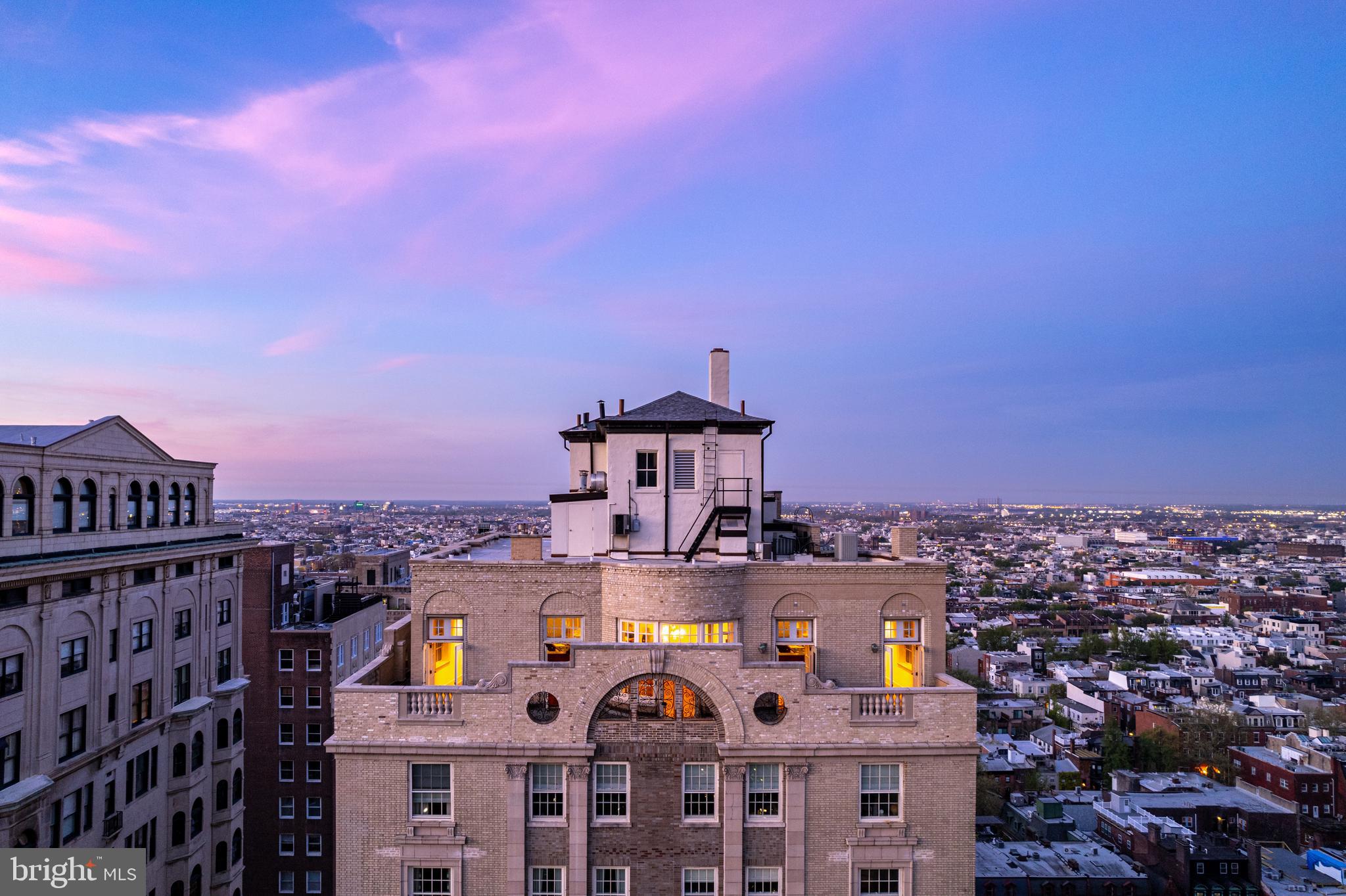 RITTENHOUSE SQUARE - Residential
