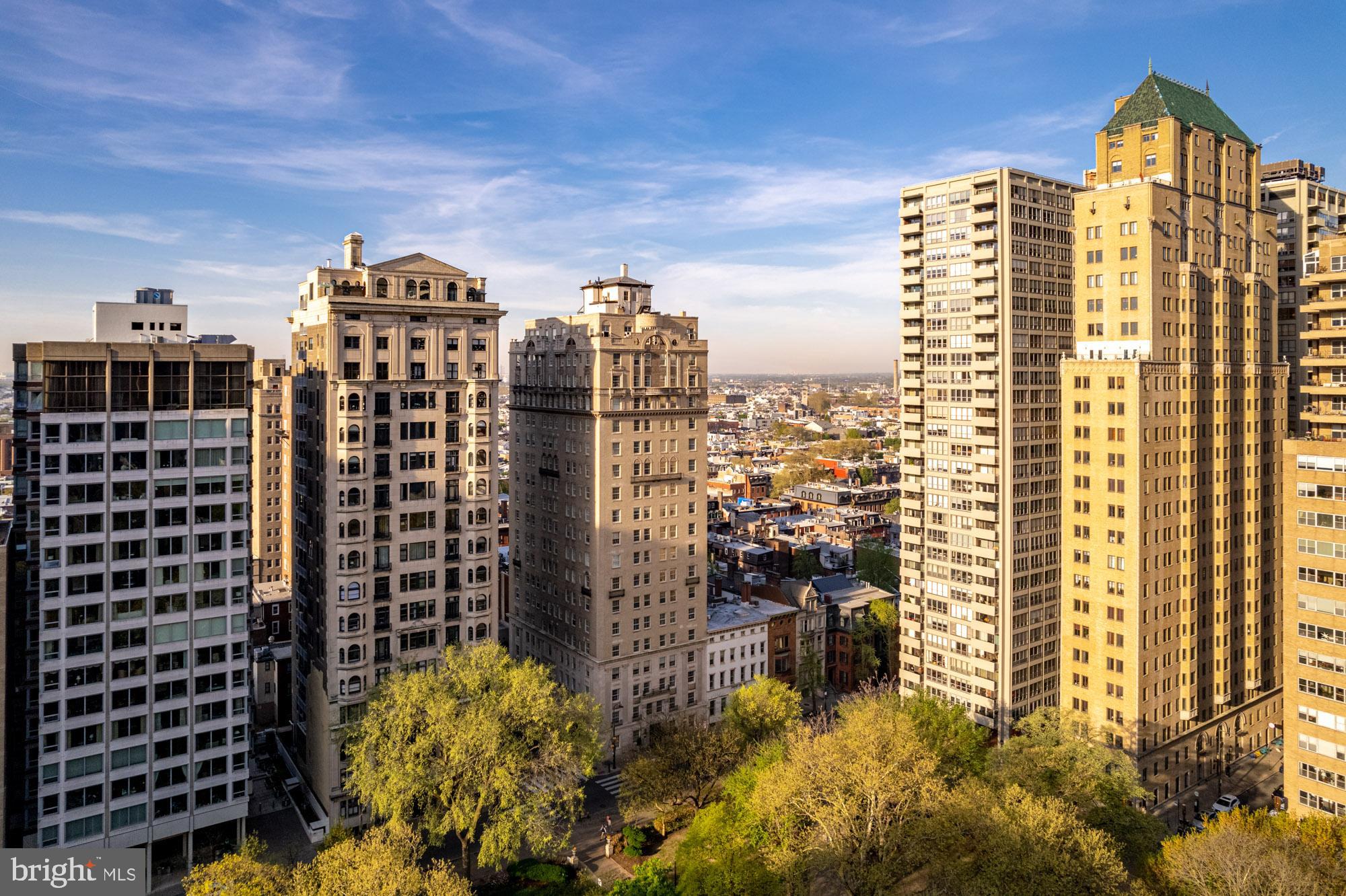 RITTENHOUSE SQUARE - Residential