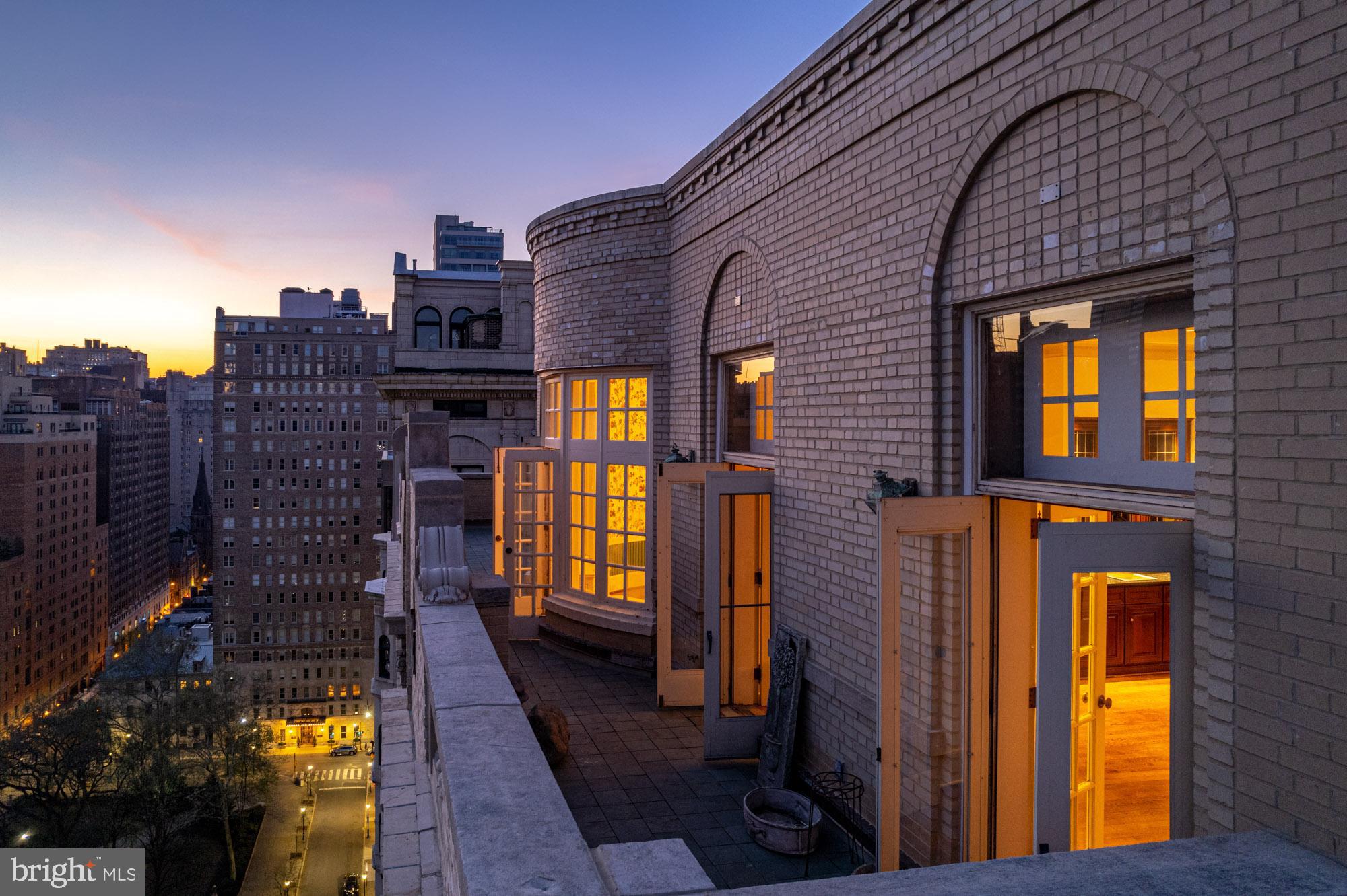 RITTENHOUSE SQUARE - Residential