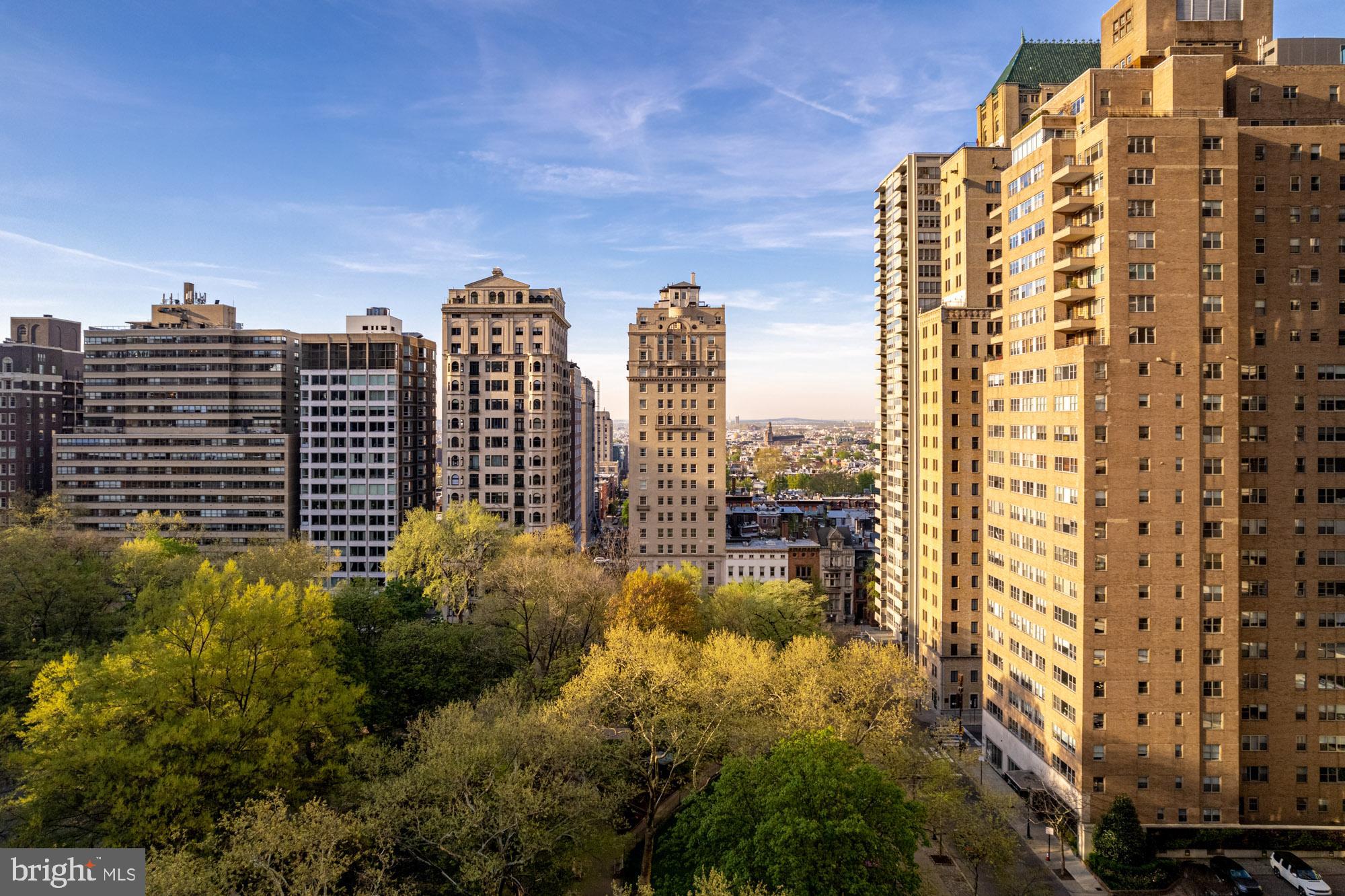 RITTENHOUSE SQUARE - Residential