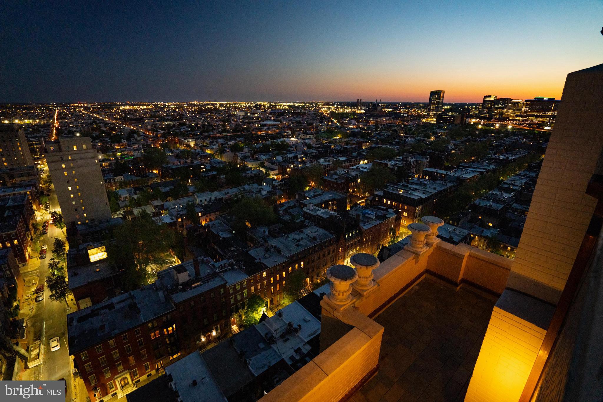 RITTENHOUSE SQUARE - Residential