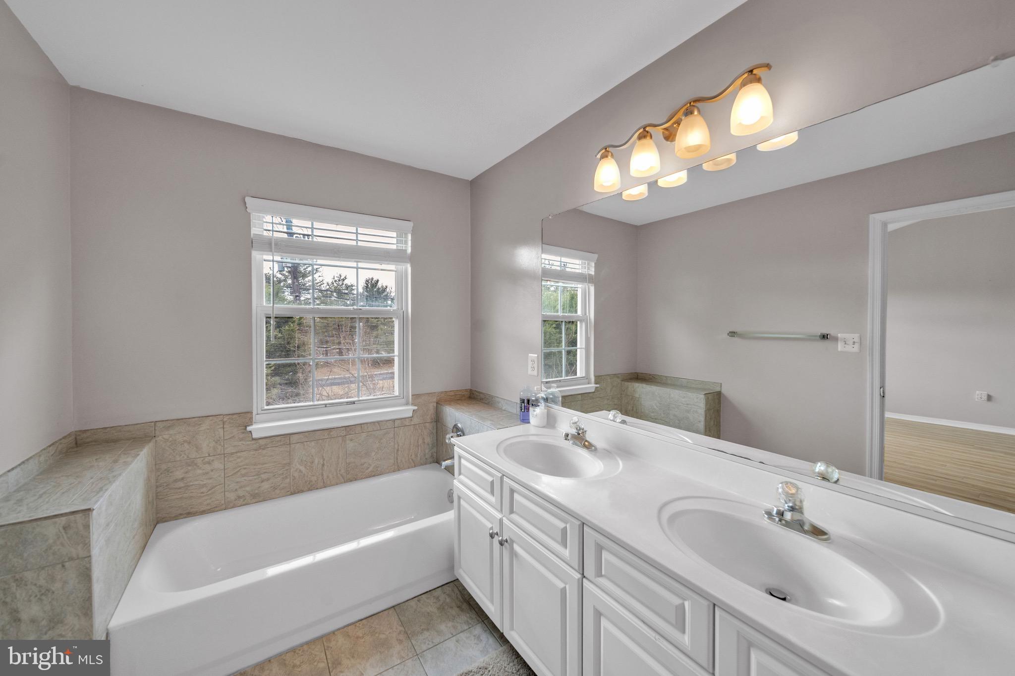 ORCHARD RIDGE - Residential