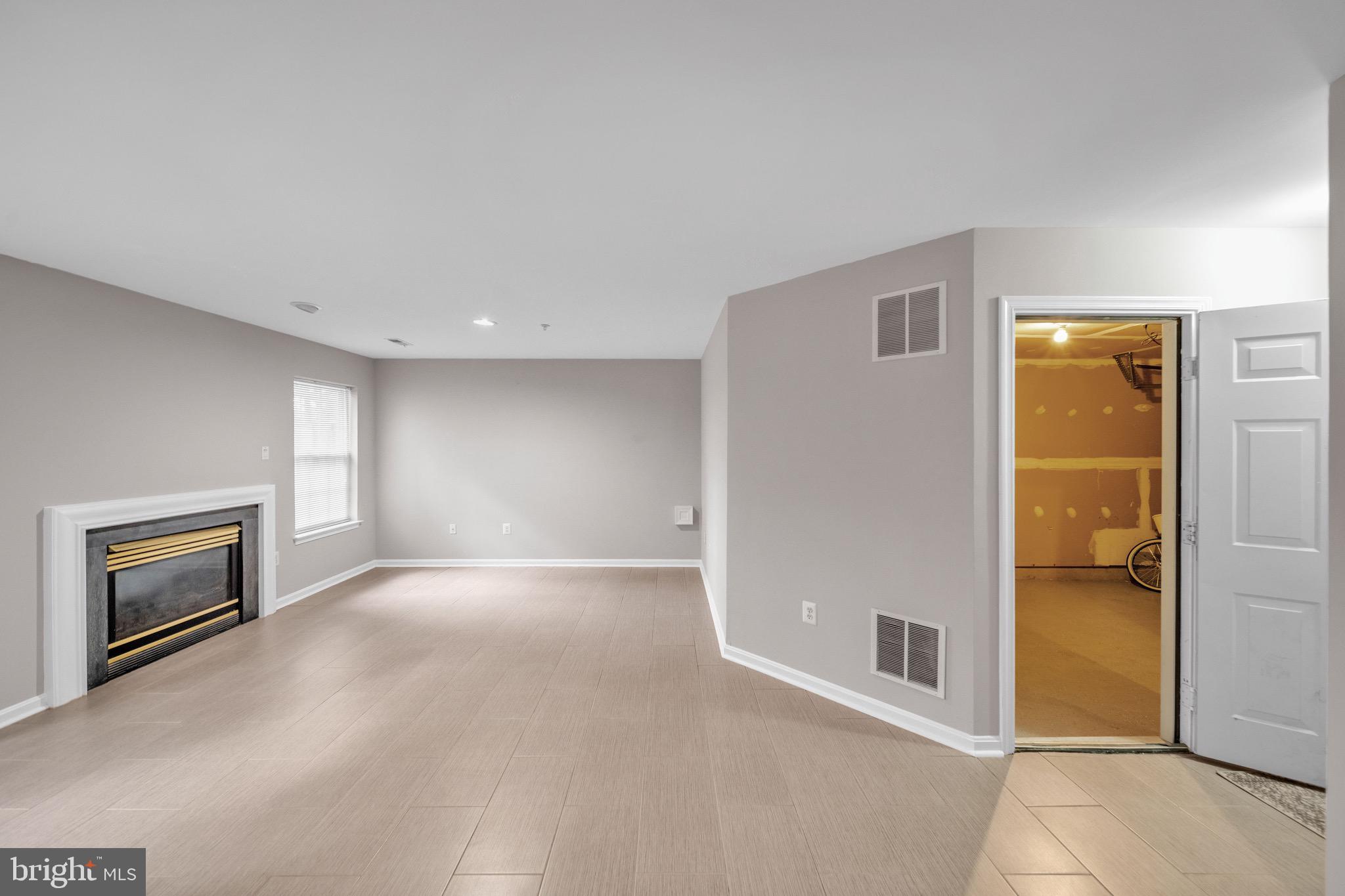 ORCHARD RIDGE - Residential