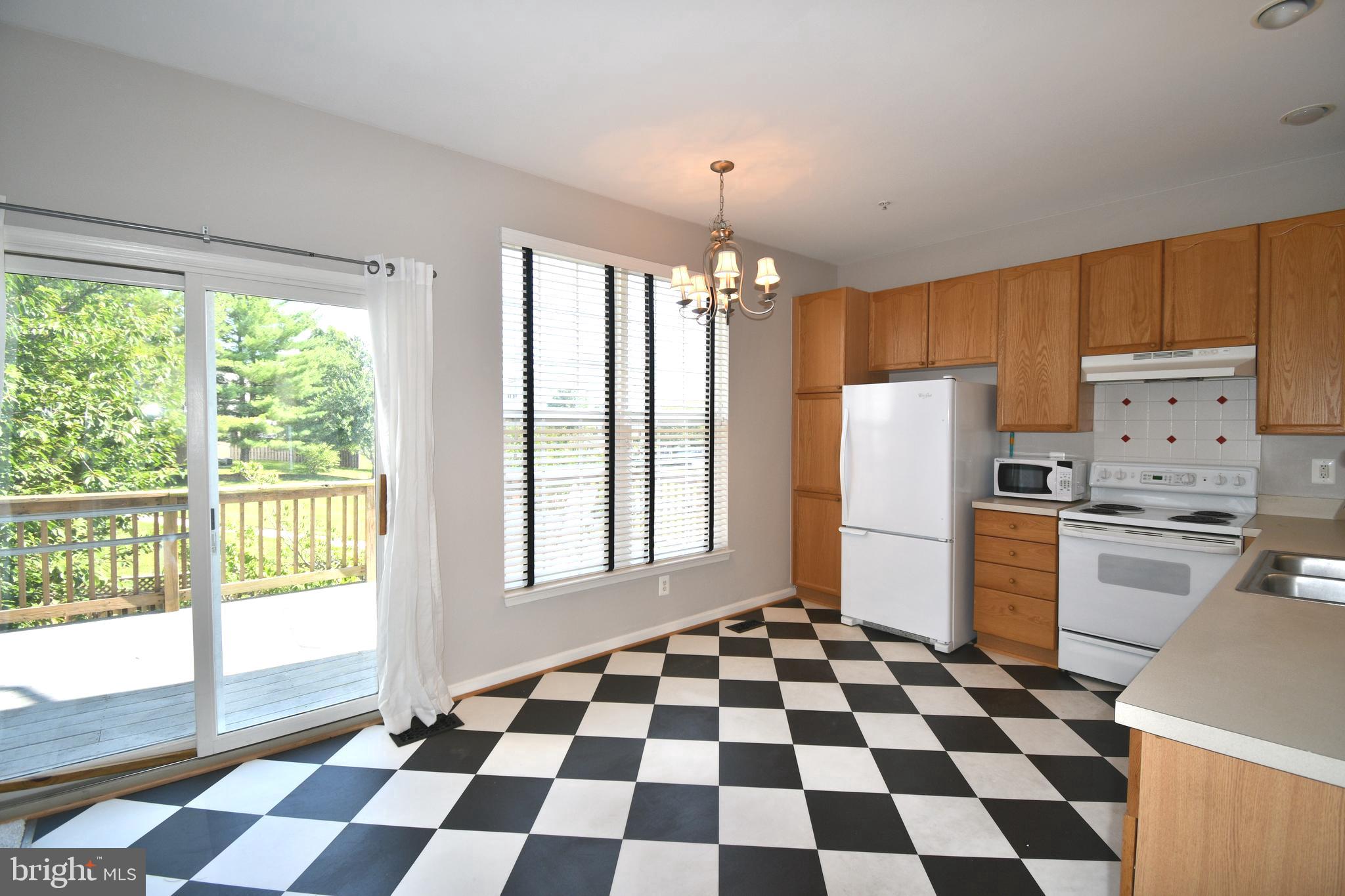 NORTH CROSSING - Residential