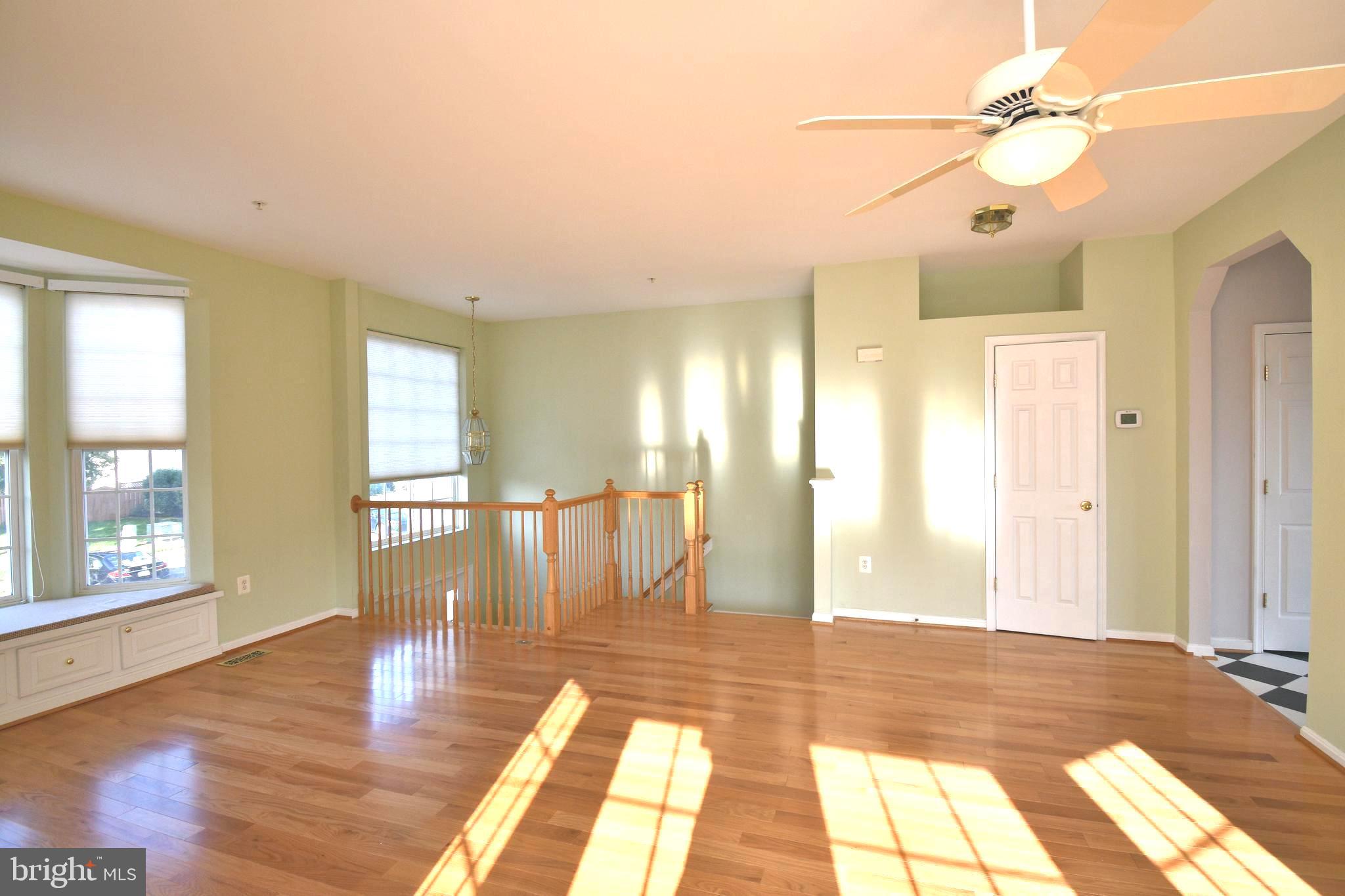 NORTH CROSSING - Residential