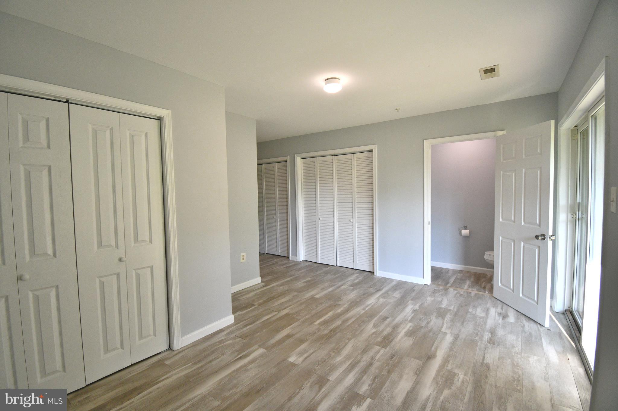 NORTH CROSSING - Residential