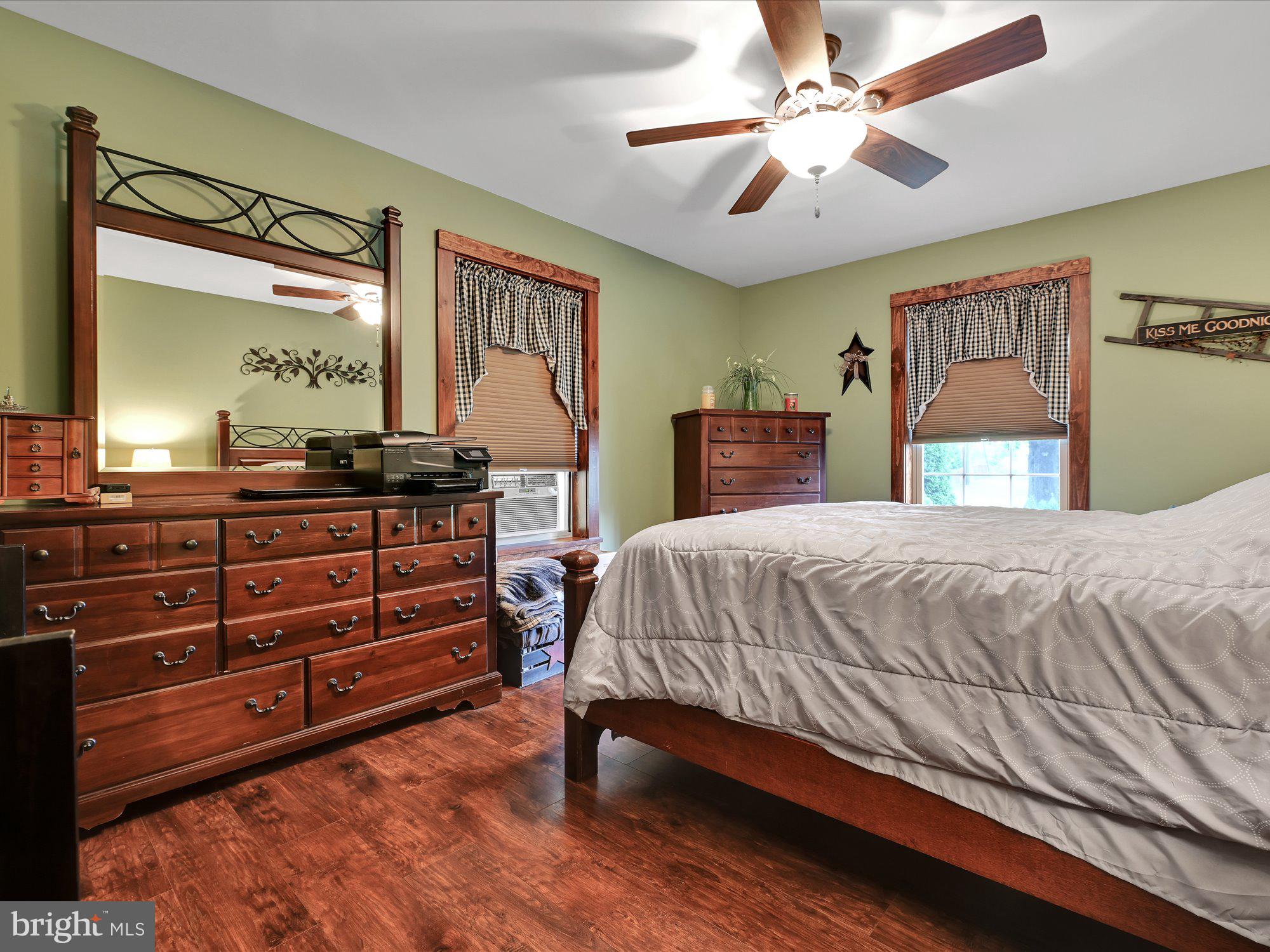 HALLTON HILL - Residential