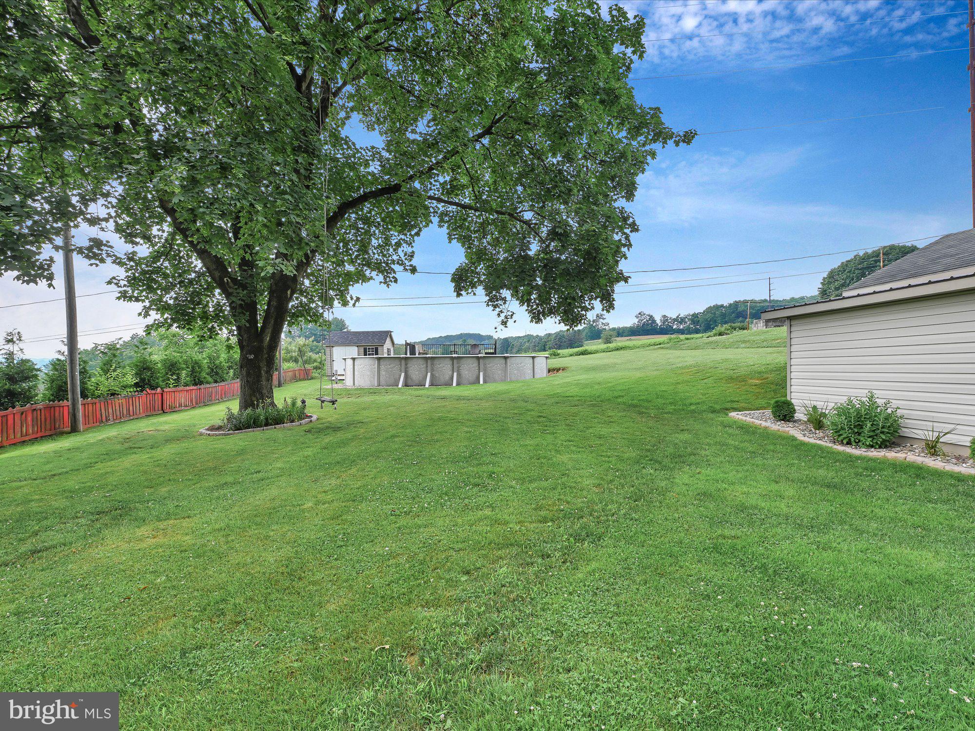 HALLTON HILL - Residential