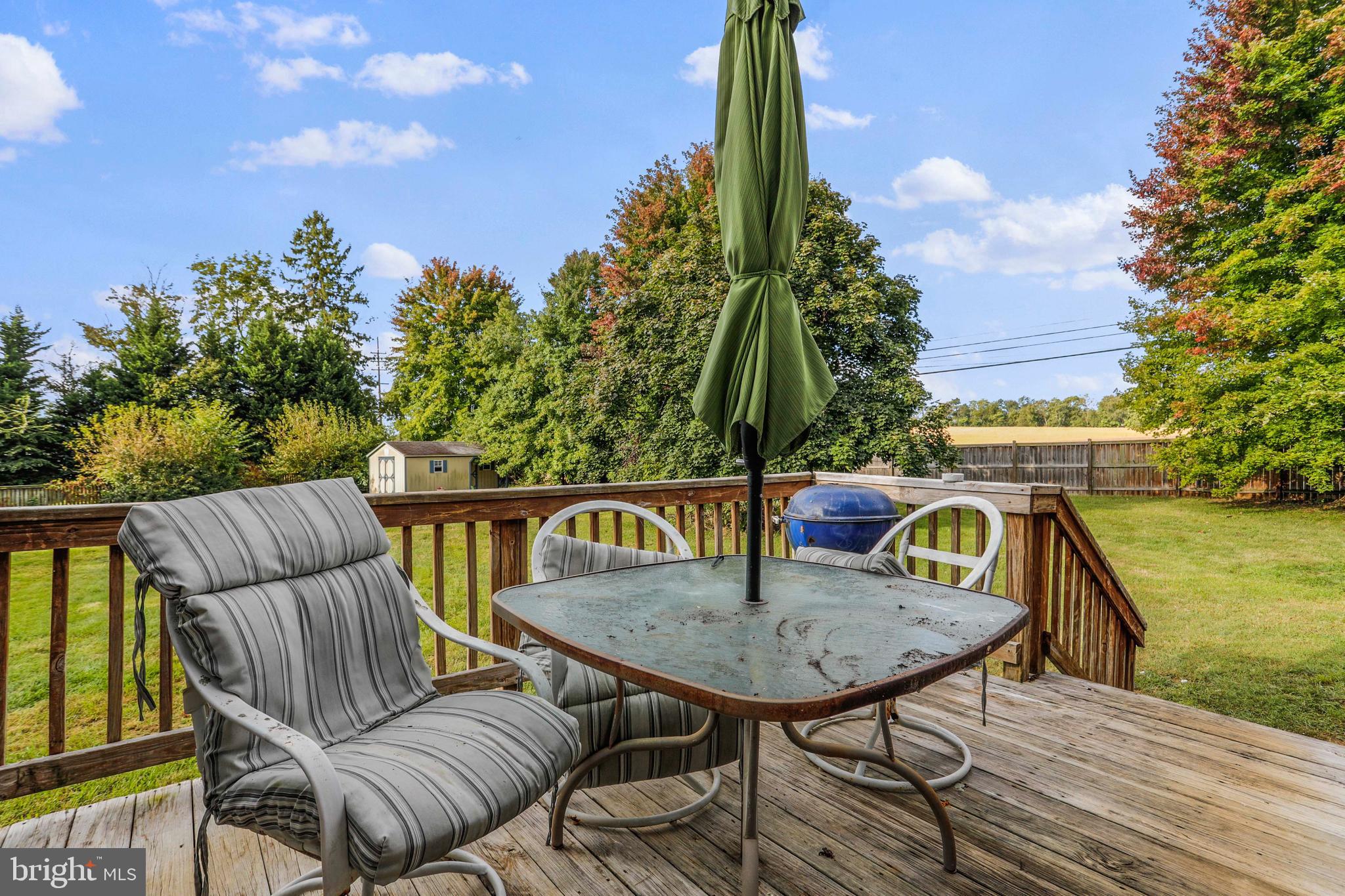 YORKVILLE - Residential