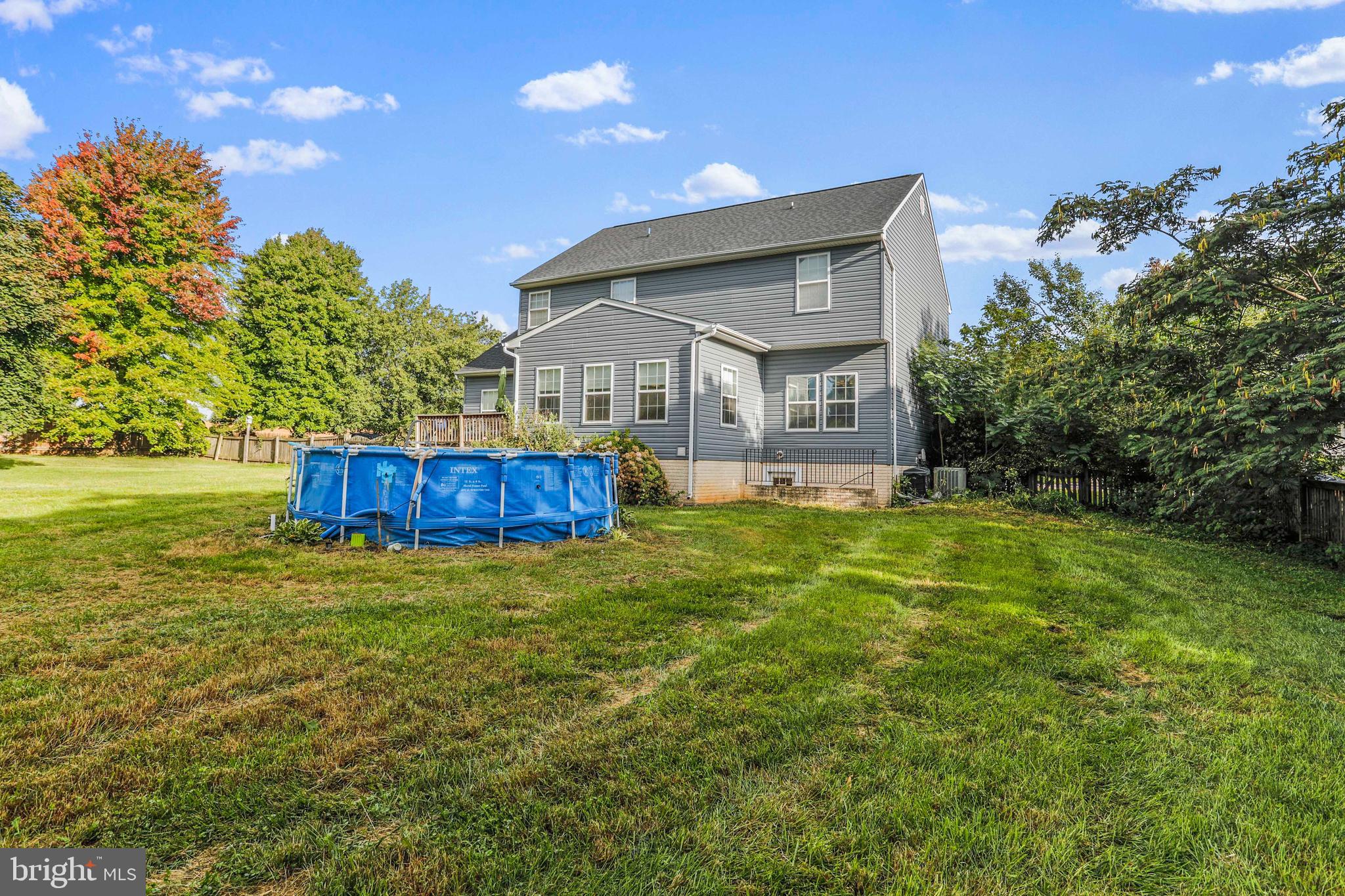 YORKVILLE - Residential