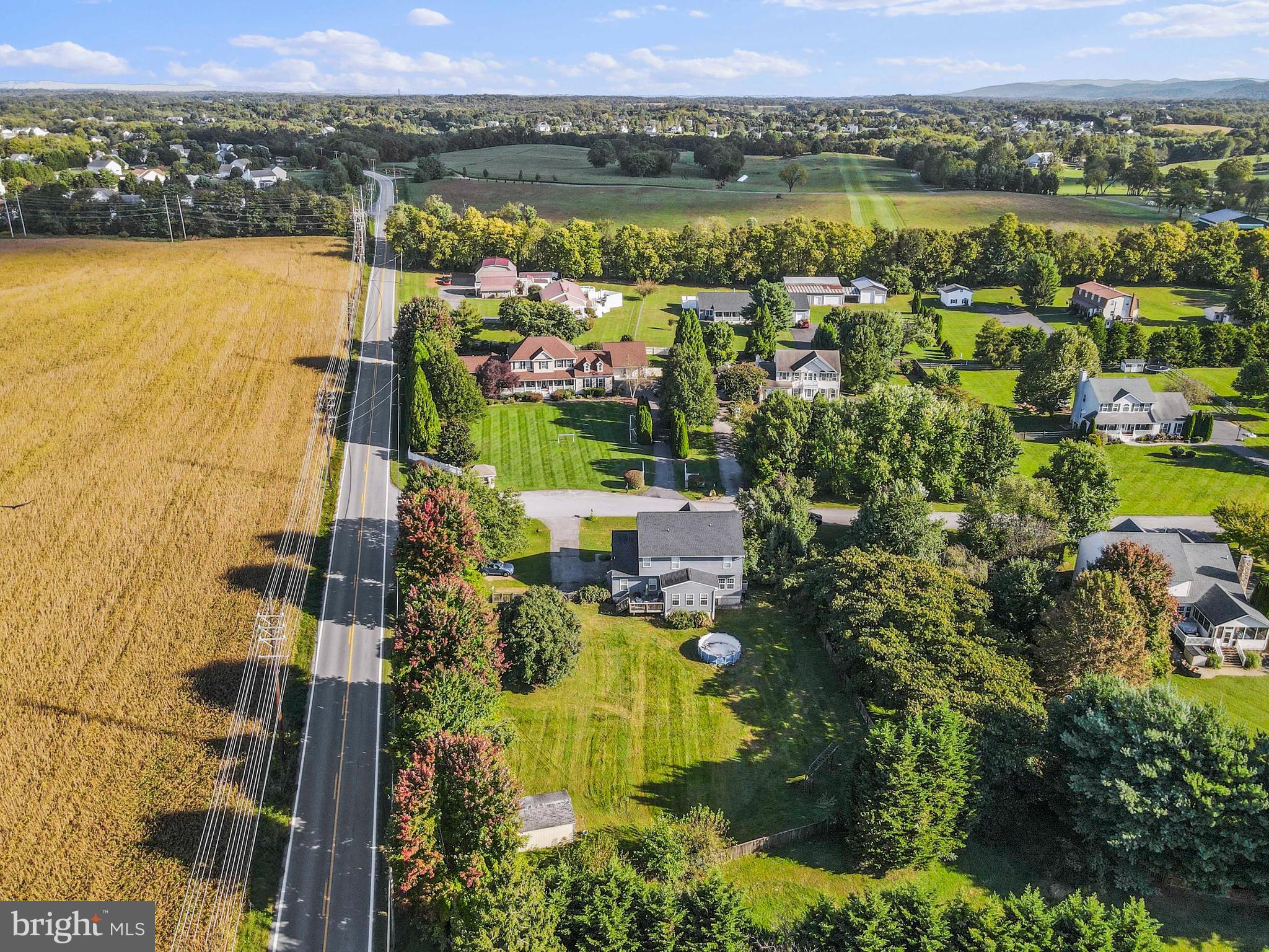 YORKVILLE - Residential