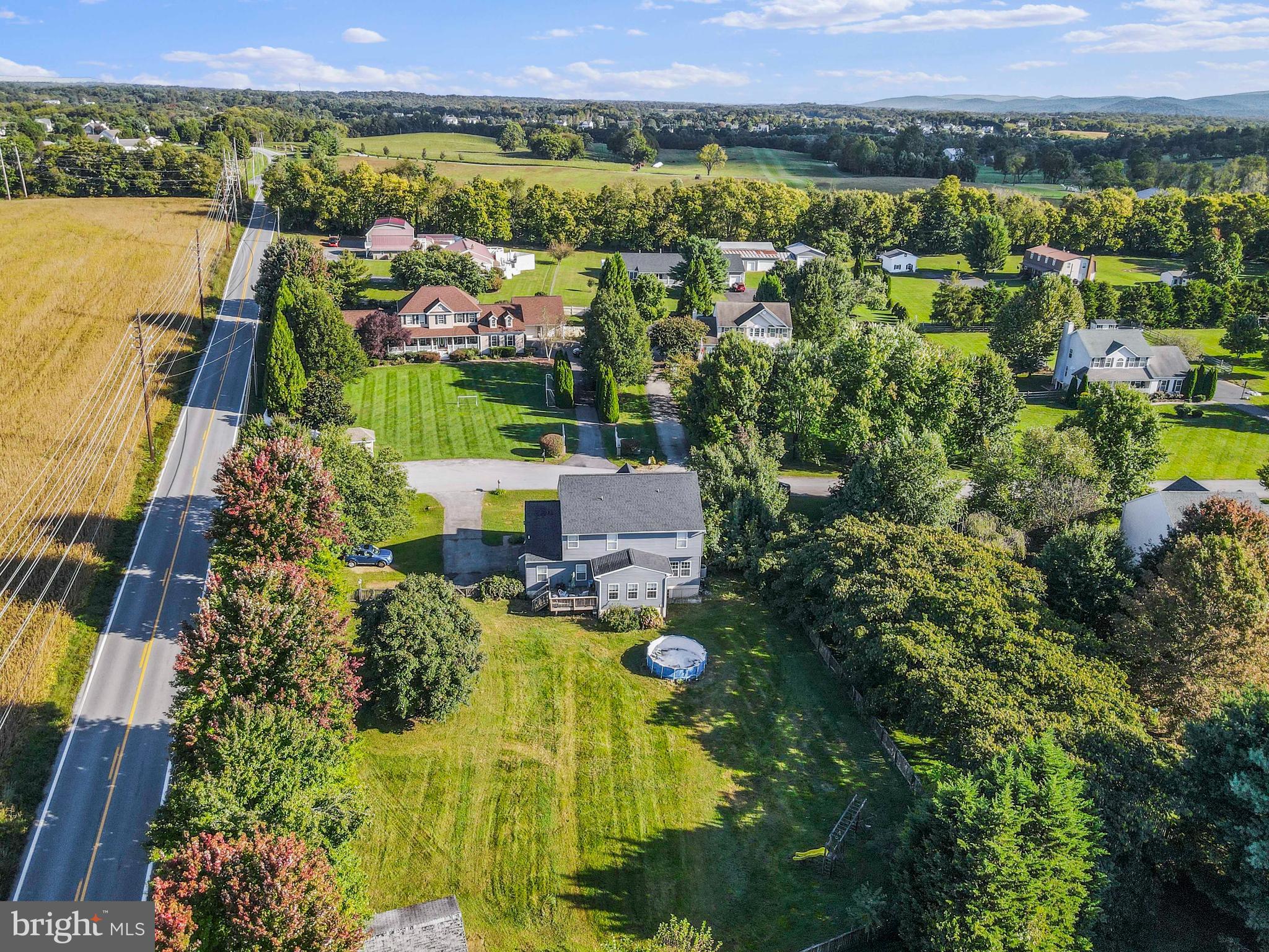 YORKVILLE - Residential