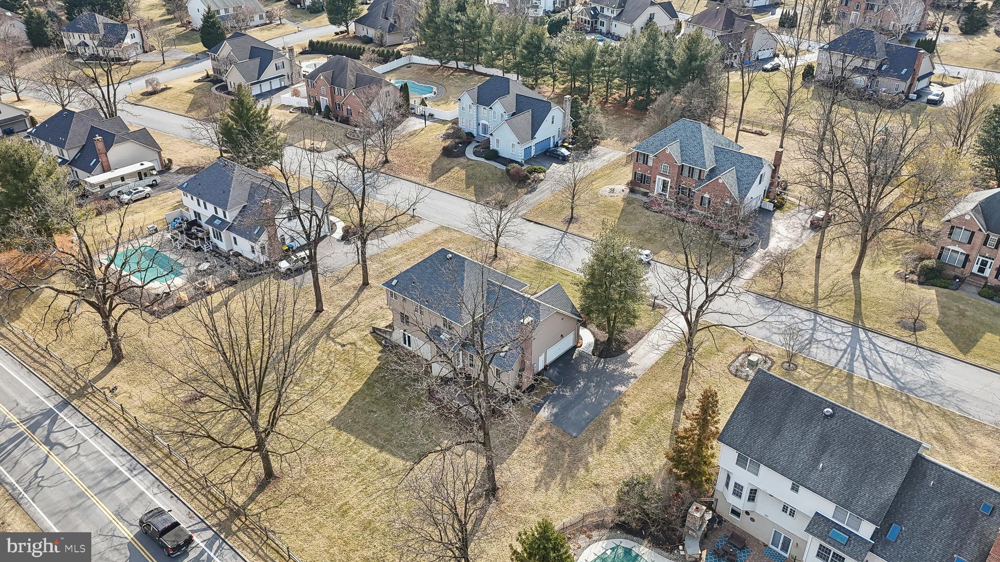 WOODFIELDS - Residential