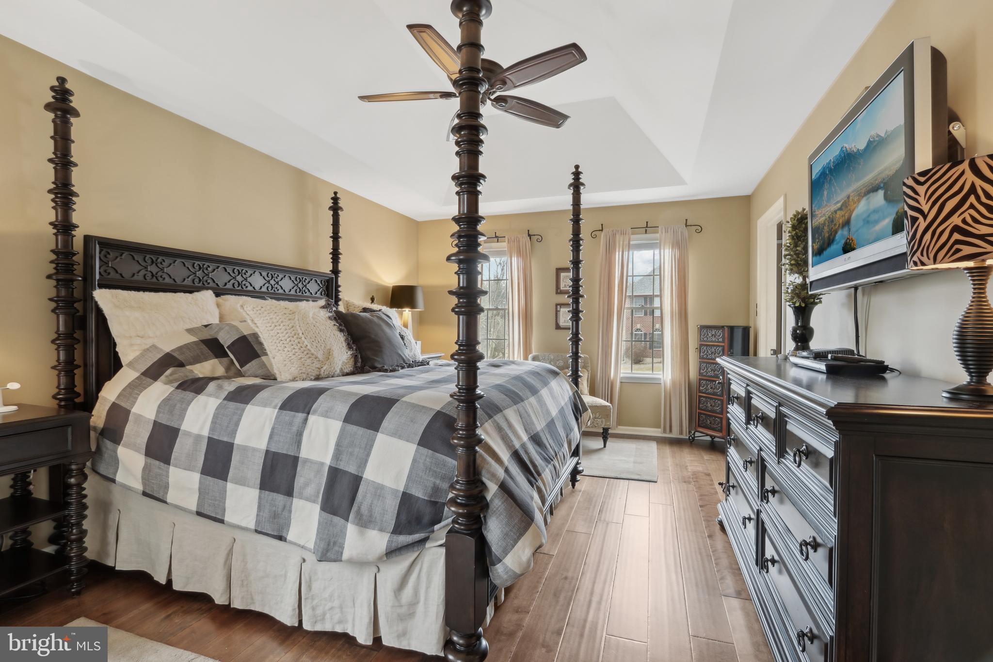 WOODFIELDS - Residential