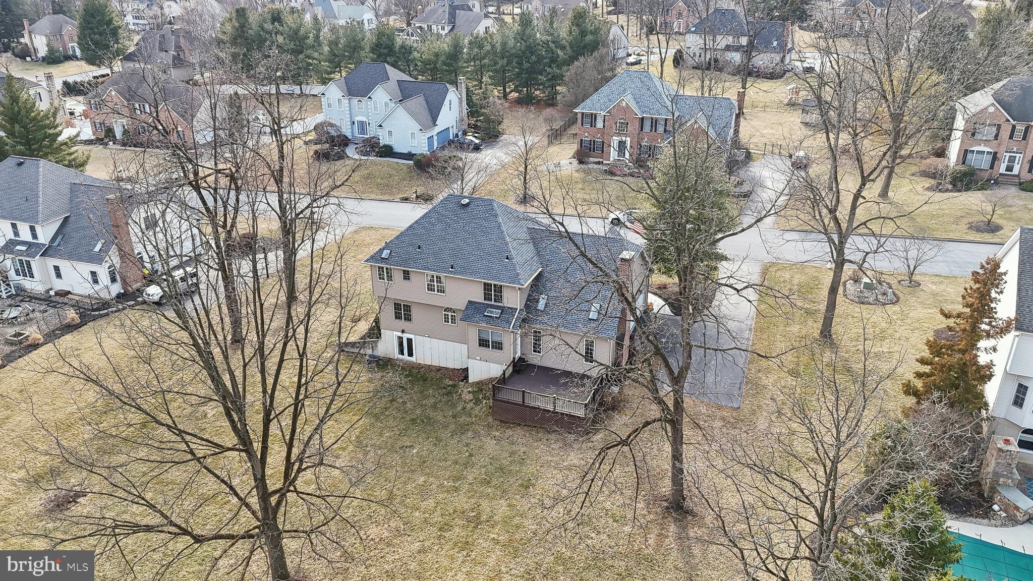 WOODFIELDS - Residential