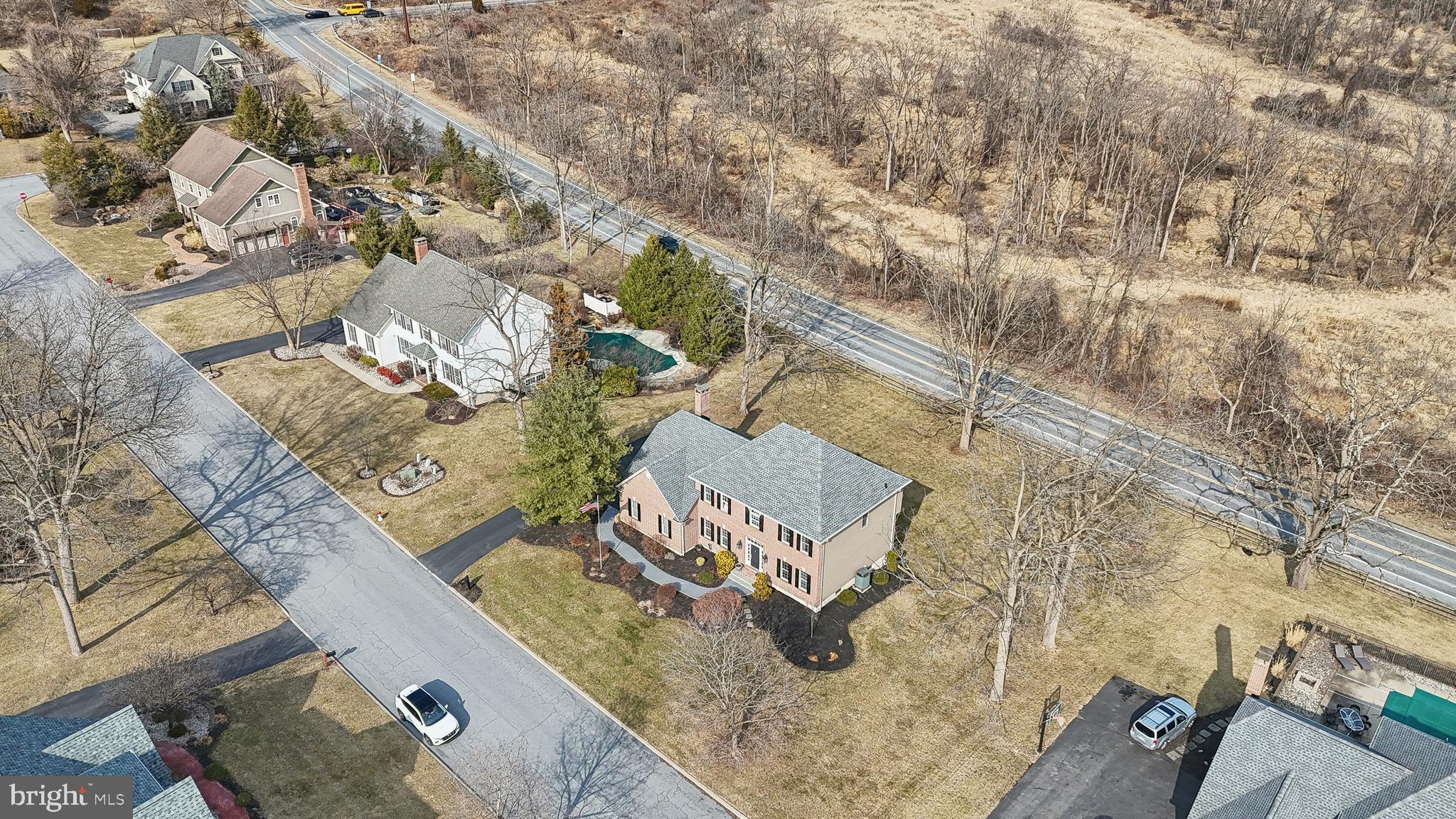 WOODFIELDS - Residential