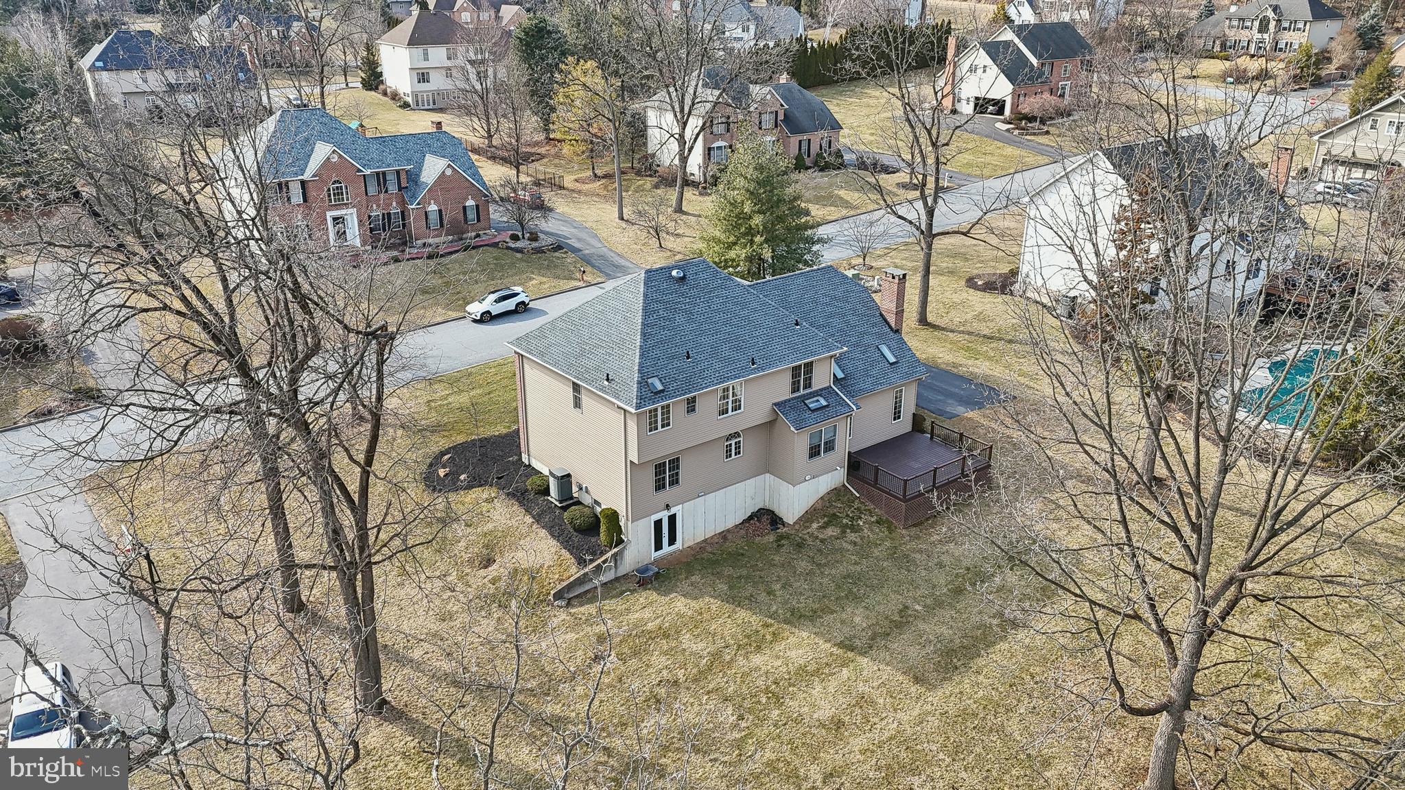 WOODFIELDS - Residential