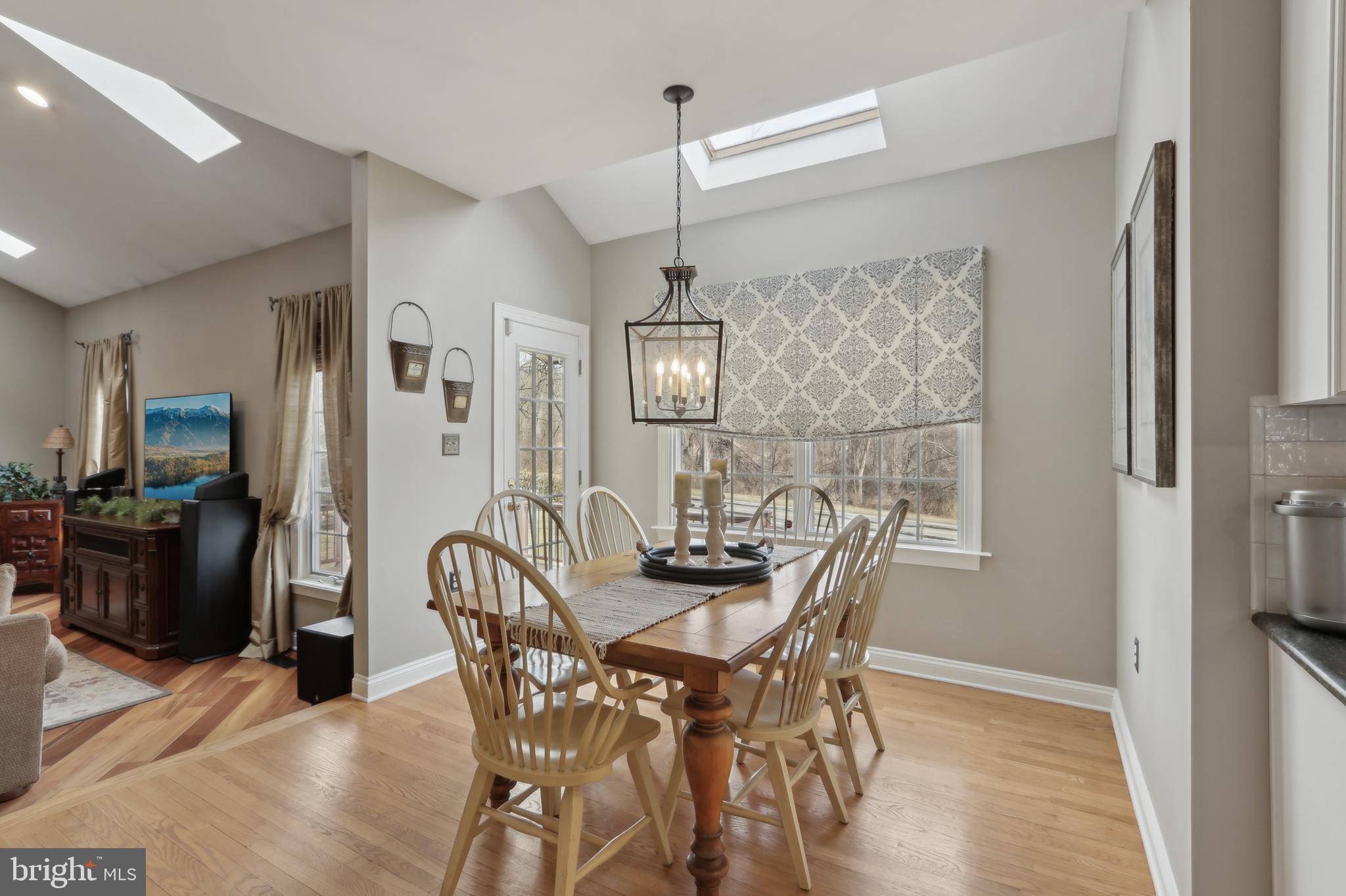 WOODFIELDS - Residential