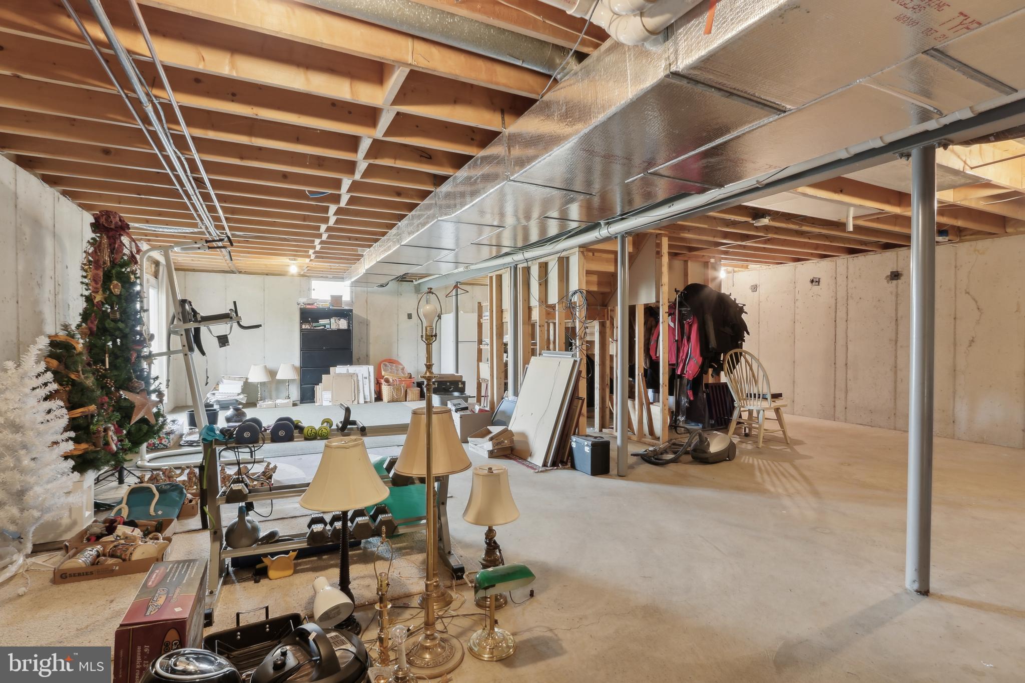 WOODFIELDS - Residential